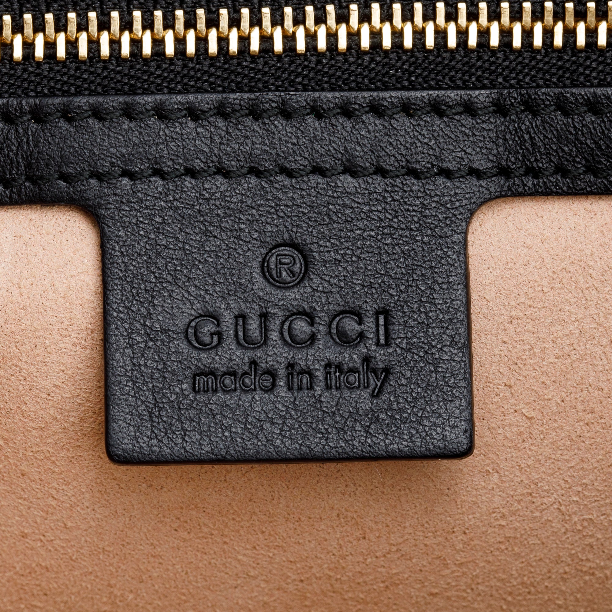 Gucci Black Signature Leather Medium Padlock Shoulder Bag