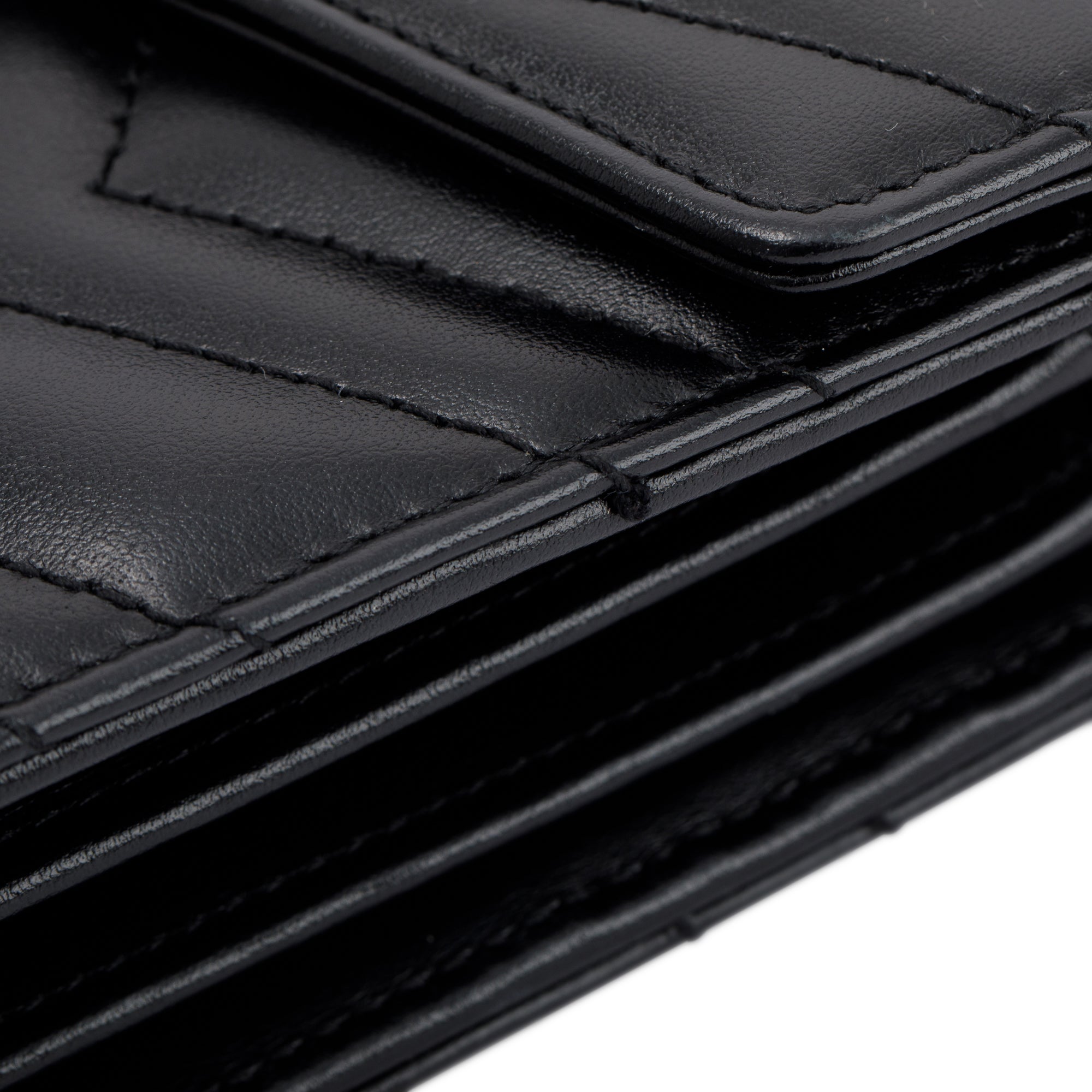 Gucci GG Marmont Matelasse Mini Bag w/ Box