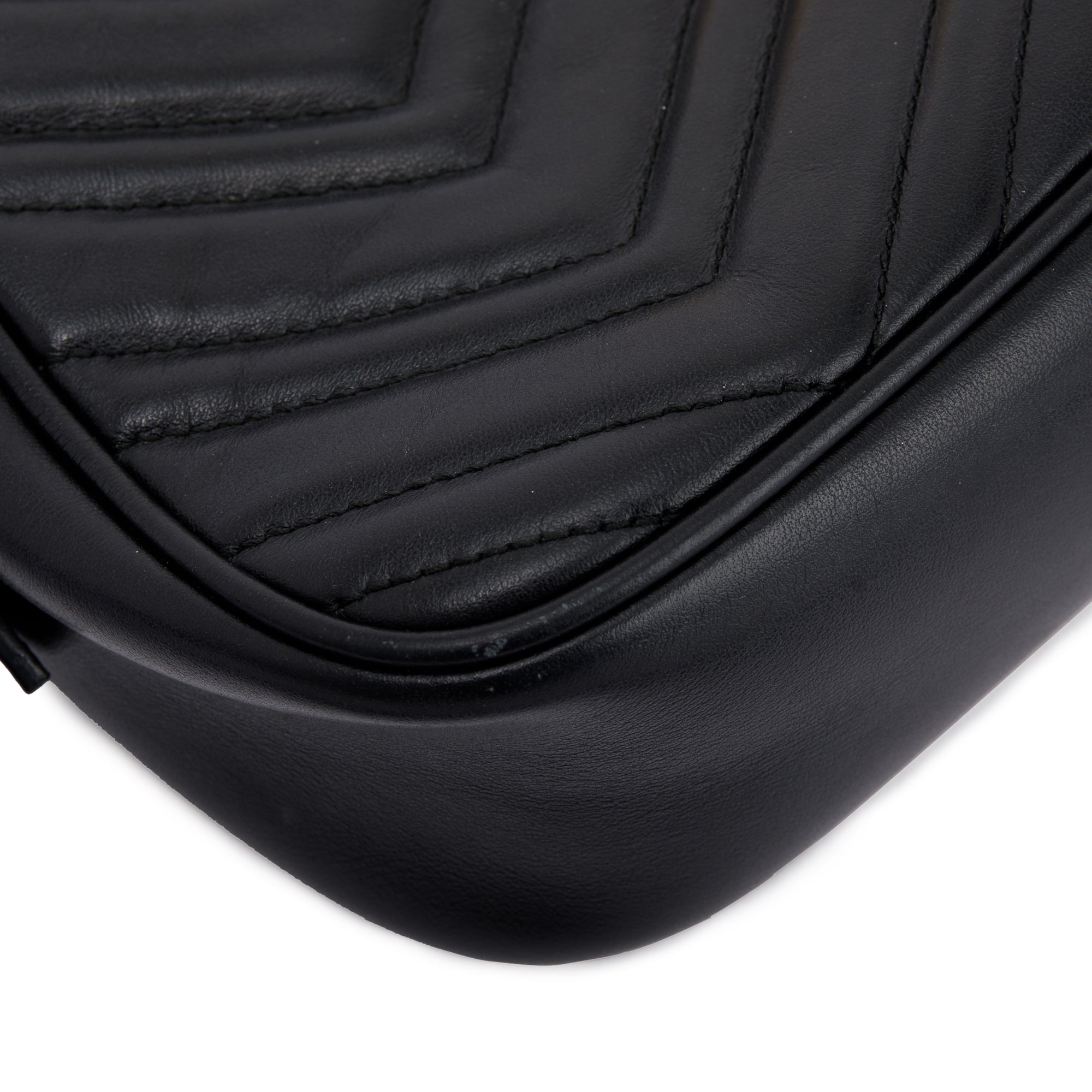 Gucci GG Marmont Matelasse Small Shoulder Bag