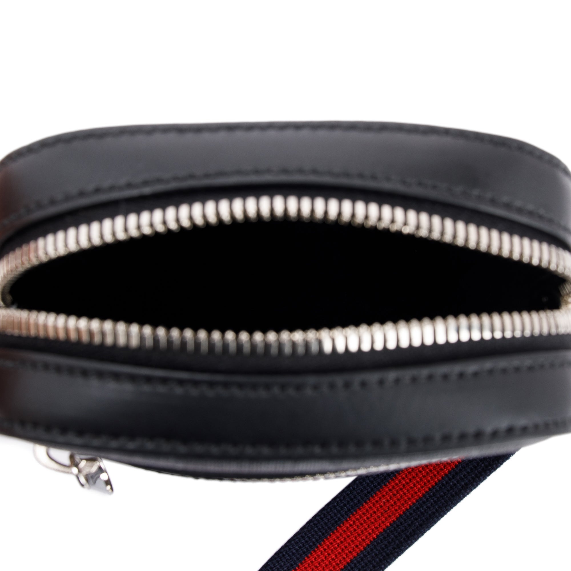 Gucci GG Supreme Black Messenger Bag w/ Box