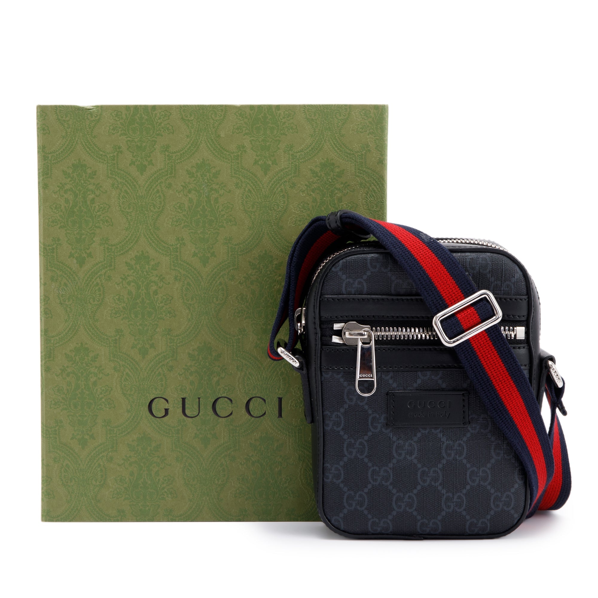 Gucci GG Supreme Black Messenger Bag w/ Box