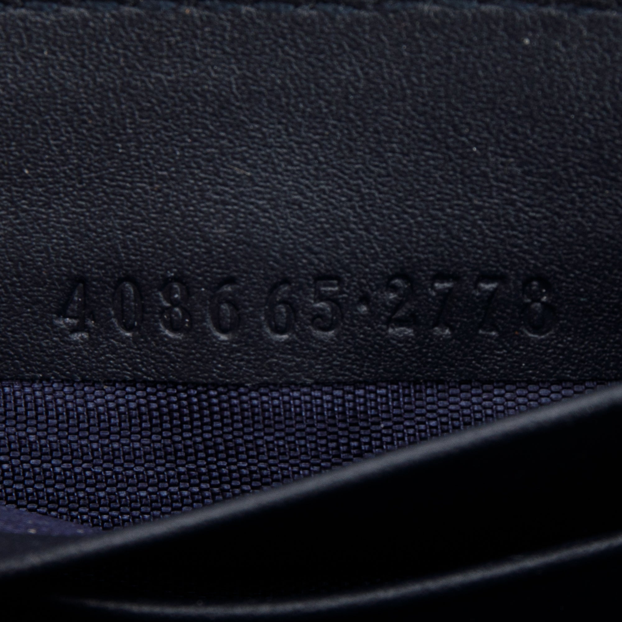 Gucci GG Supreme Blooms Zip Around Wallet