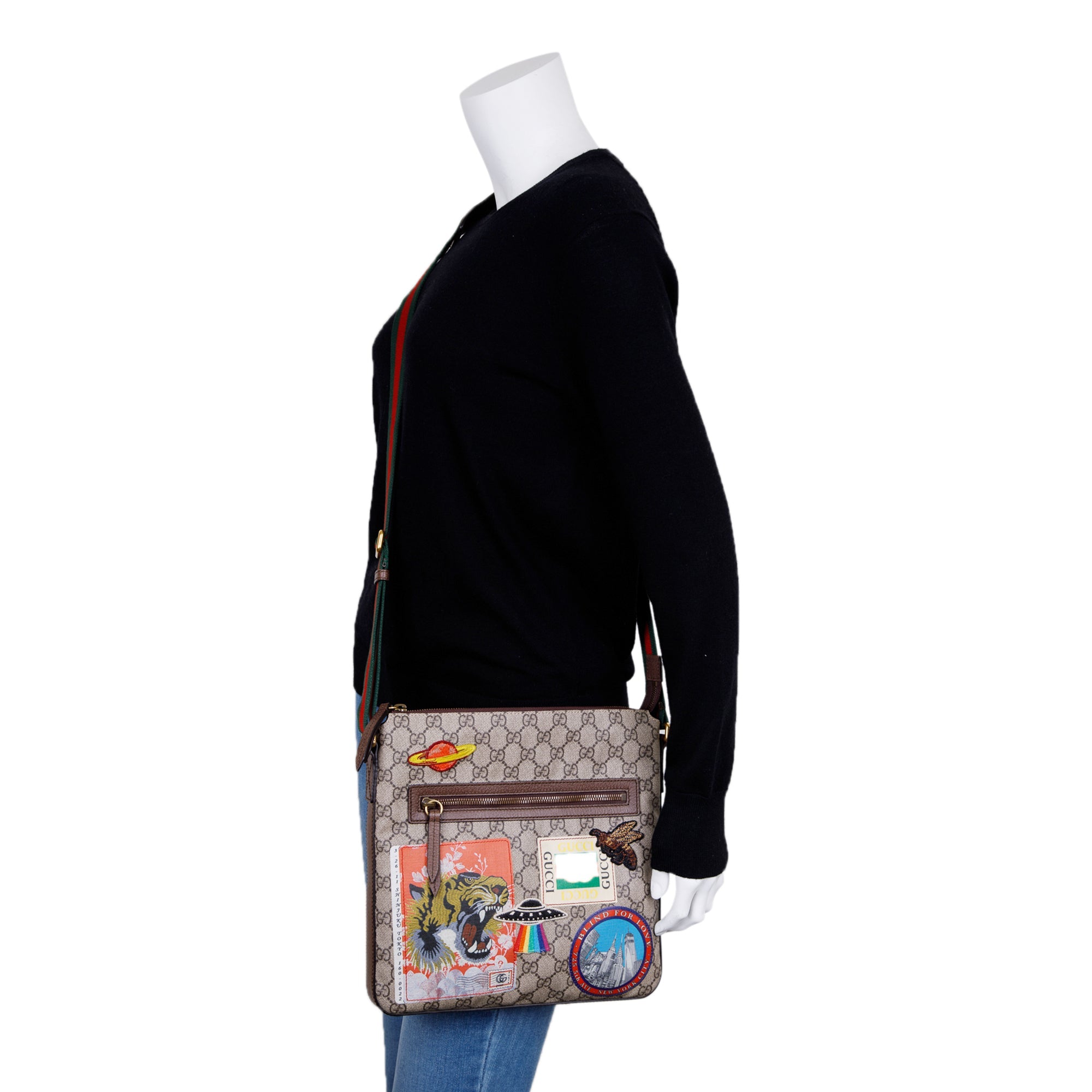 Gucci GG Supreme Courrier Soft Messenger Bag