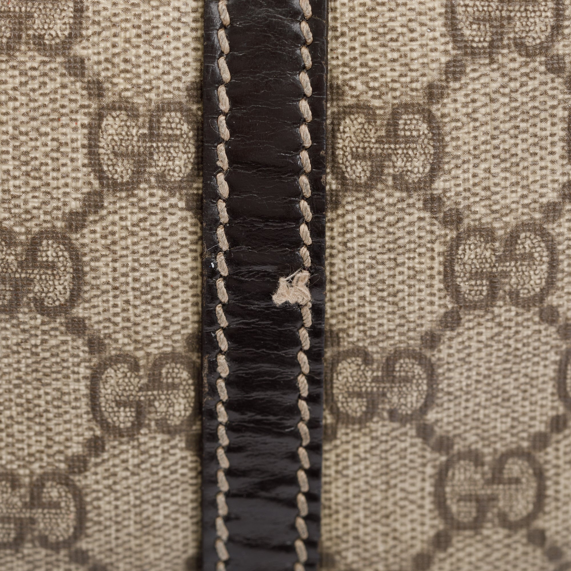 Gucci GG Supreme Medium Joy Tote