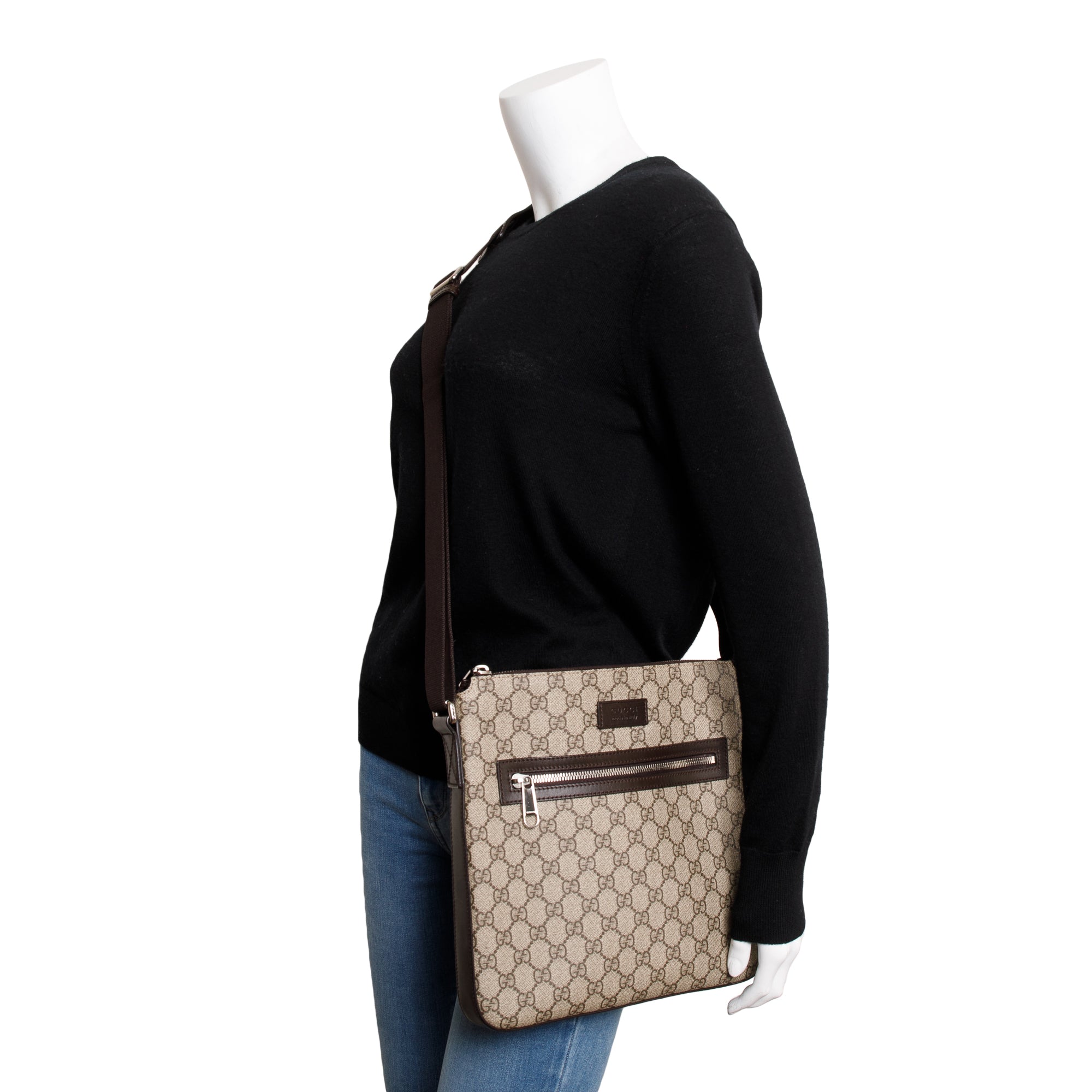 Gucci GG Supreme Messenger Bag