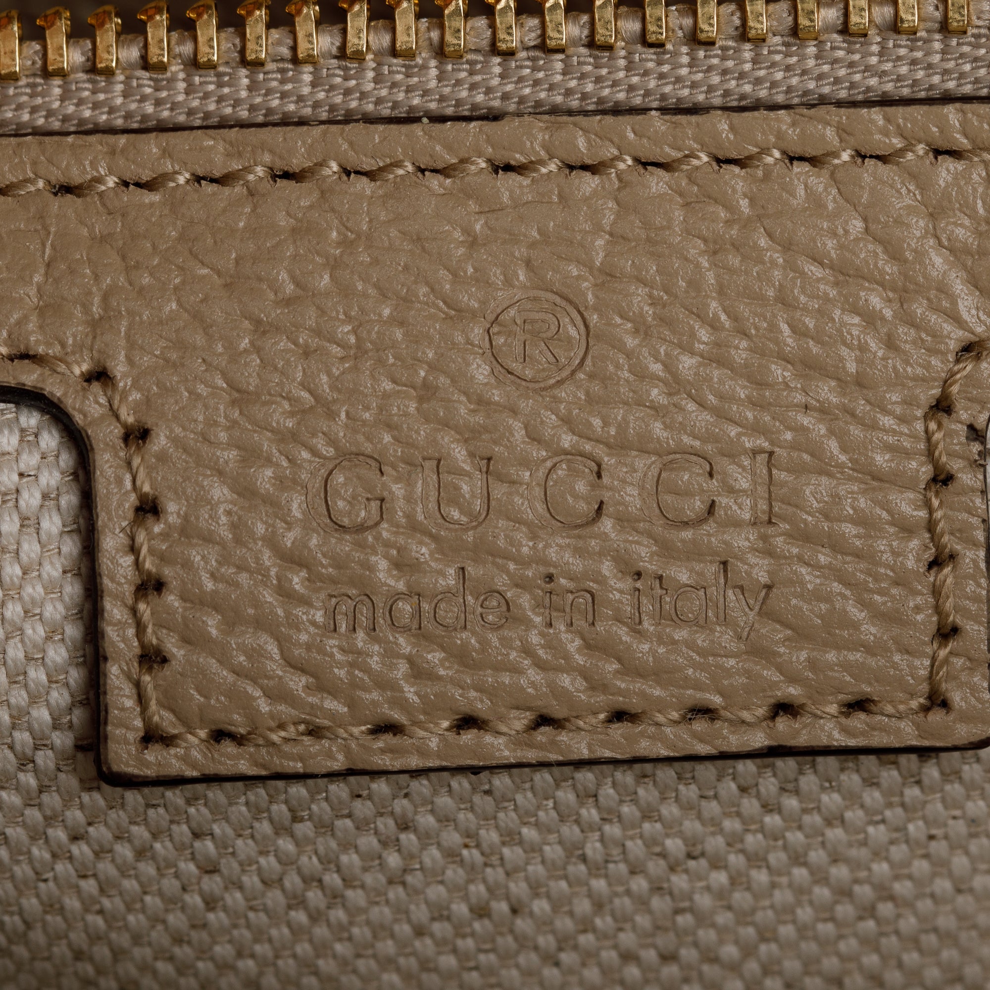 Gucci GG Supreme Monogram Small Ophidia Top Handle Bag