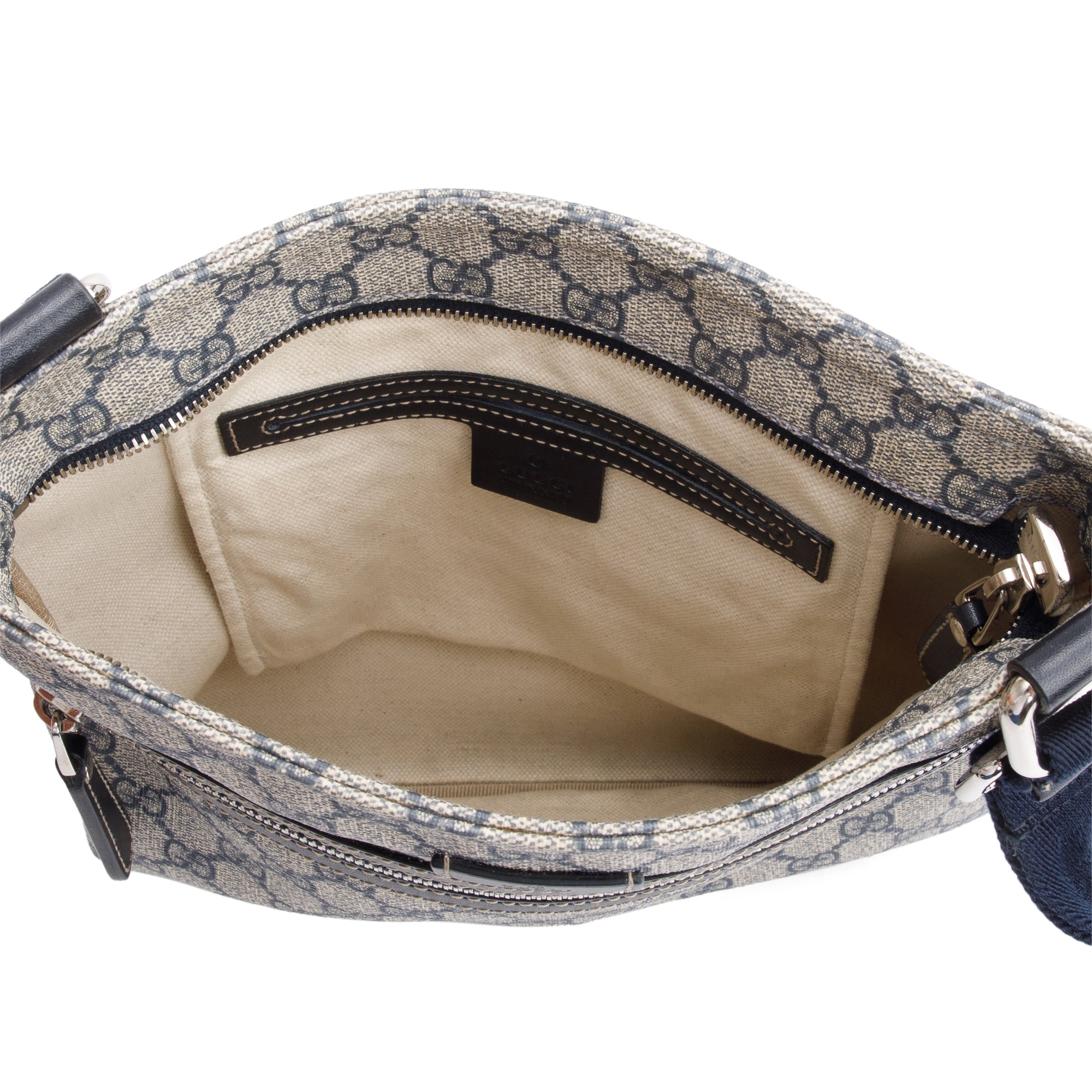 Gucci GG Supreme Navy Trim Front Zip Flat Messenger Bag