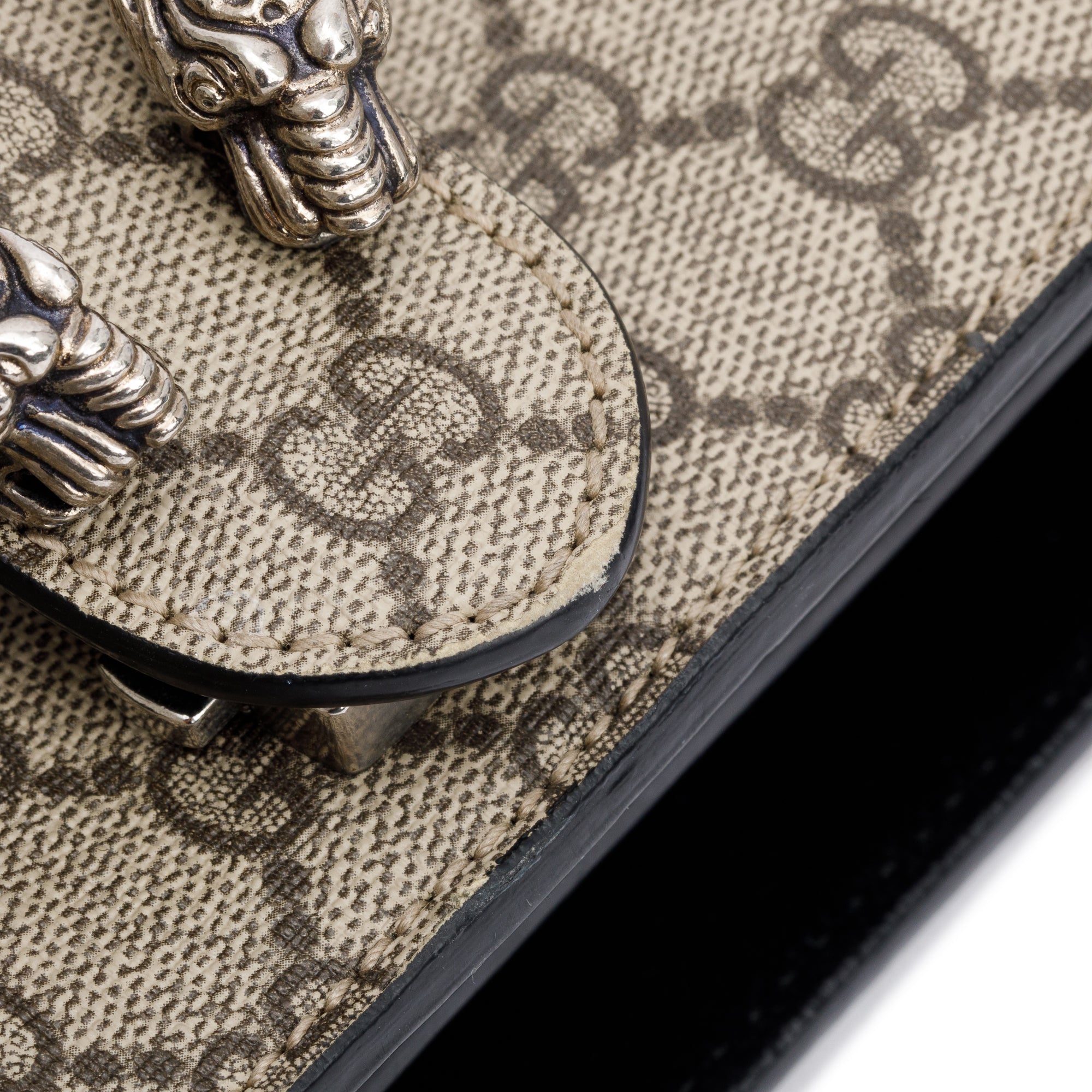 Gucci GG Supreme Small Dionysus Shoulder Bag