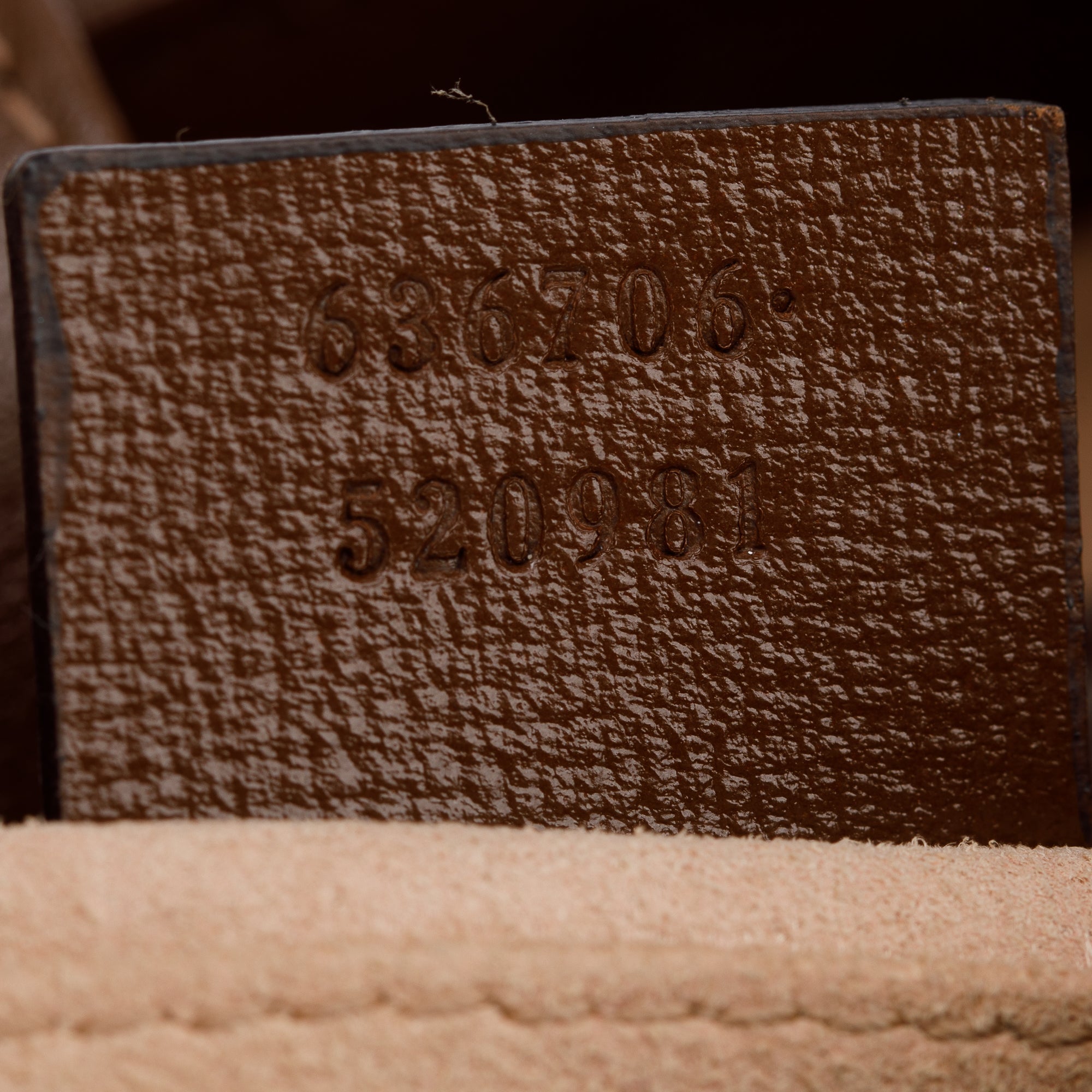 Gucci GG Supreme Small Jackie 1961 Shoulder Bag w/ Strap