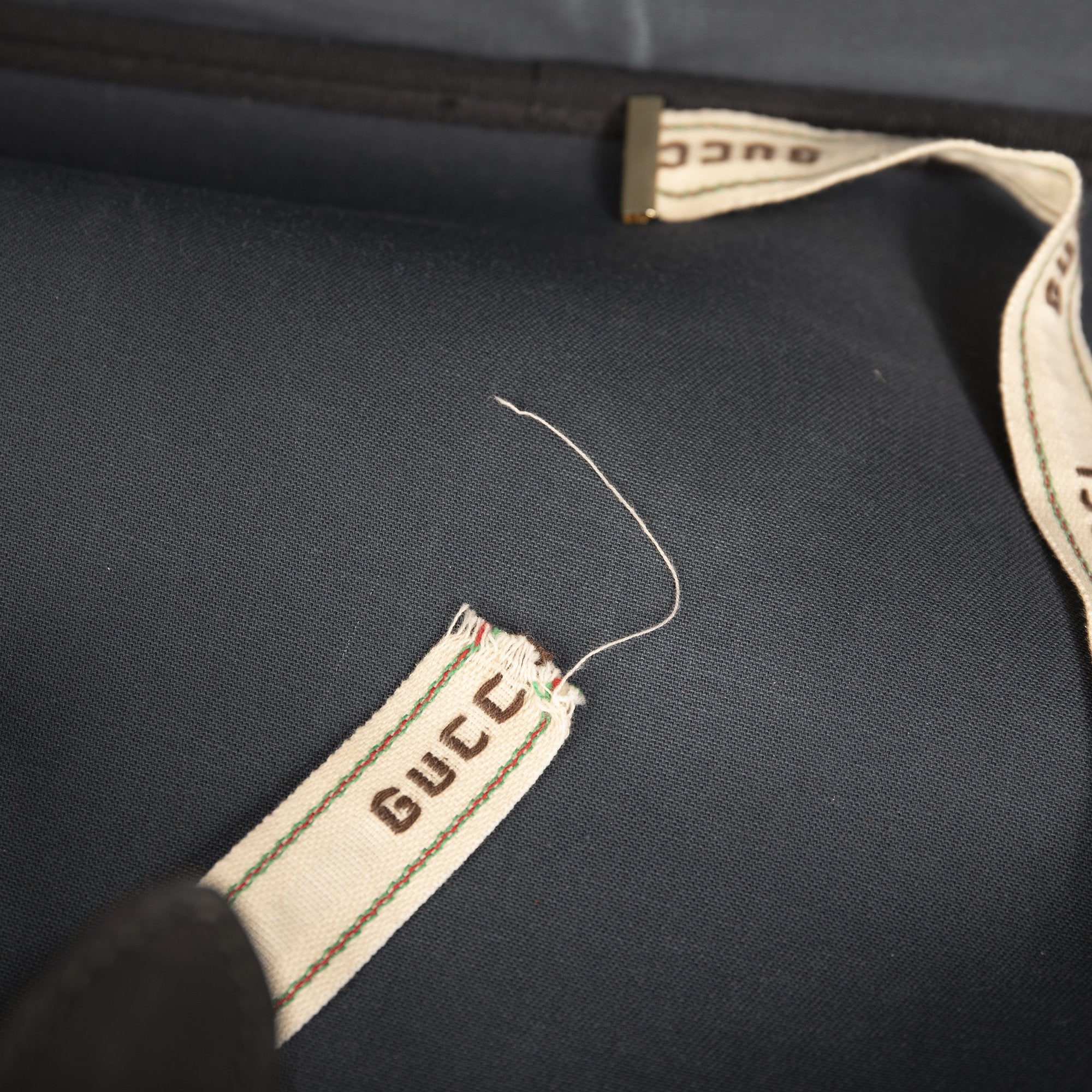 Gucci GG Supreme Suitcase 75