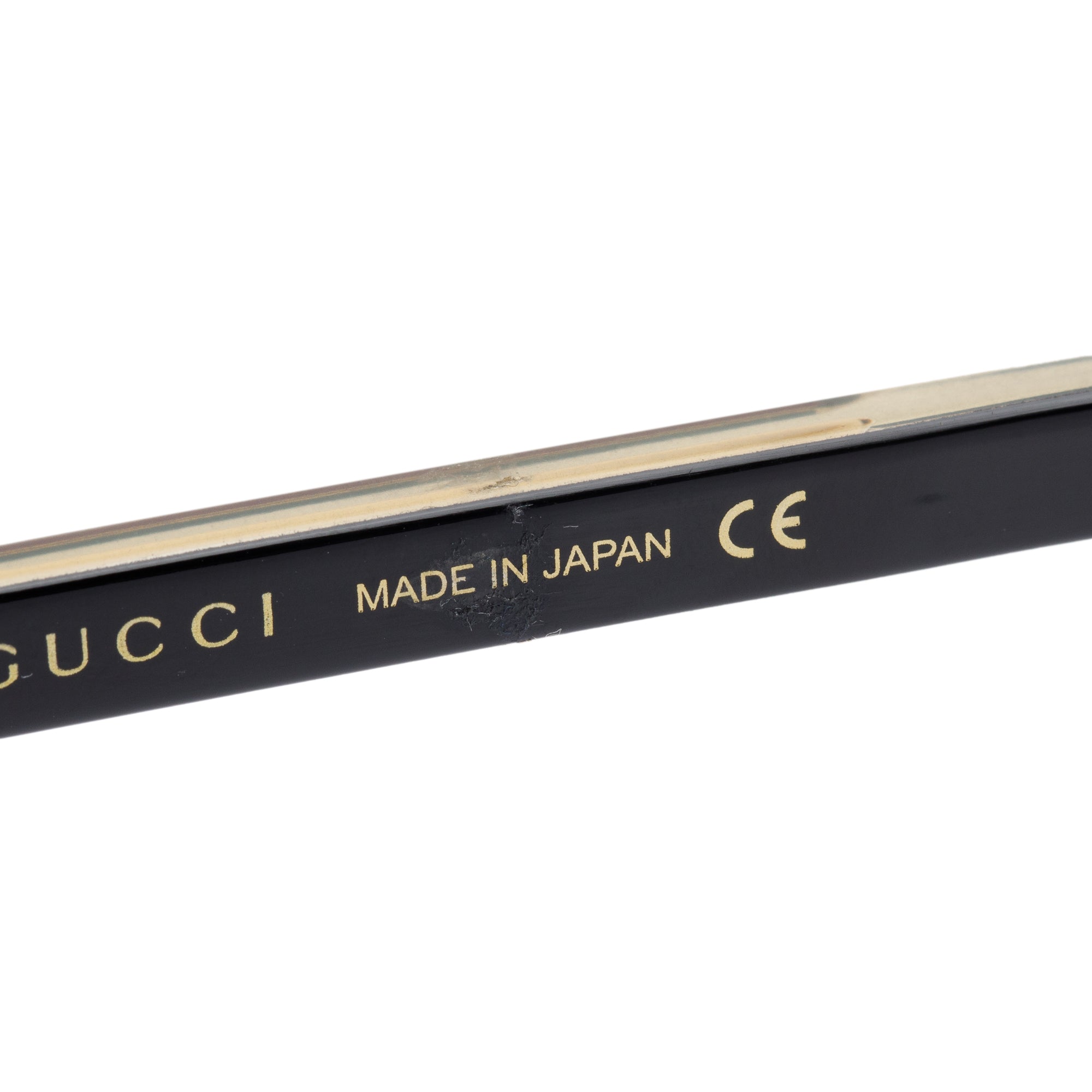 Gucci GG0528S Gold Tone Frame Aviator Sunglasses w/ Case