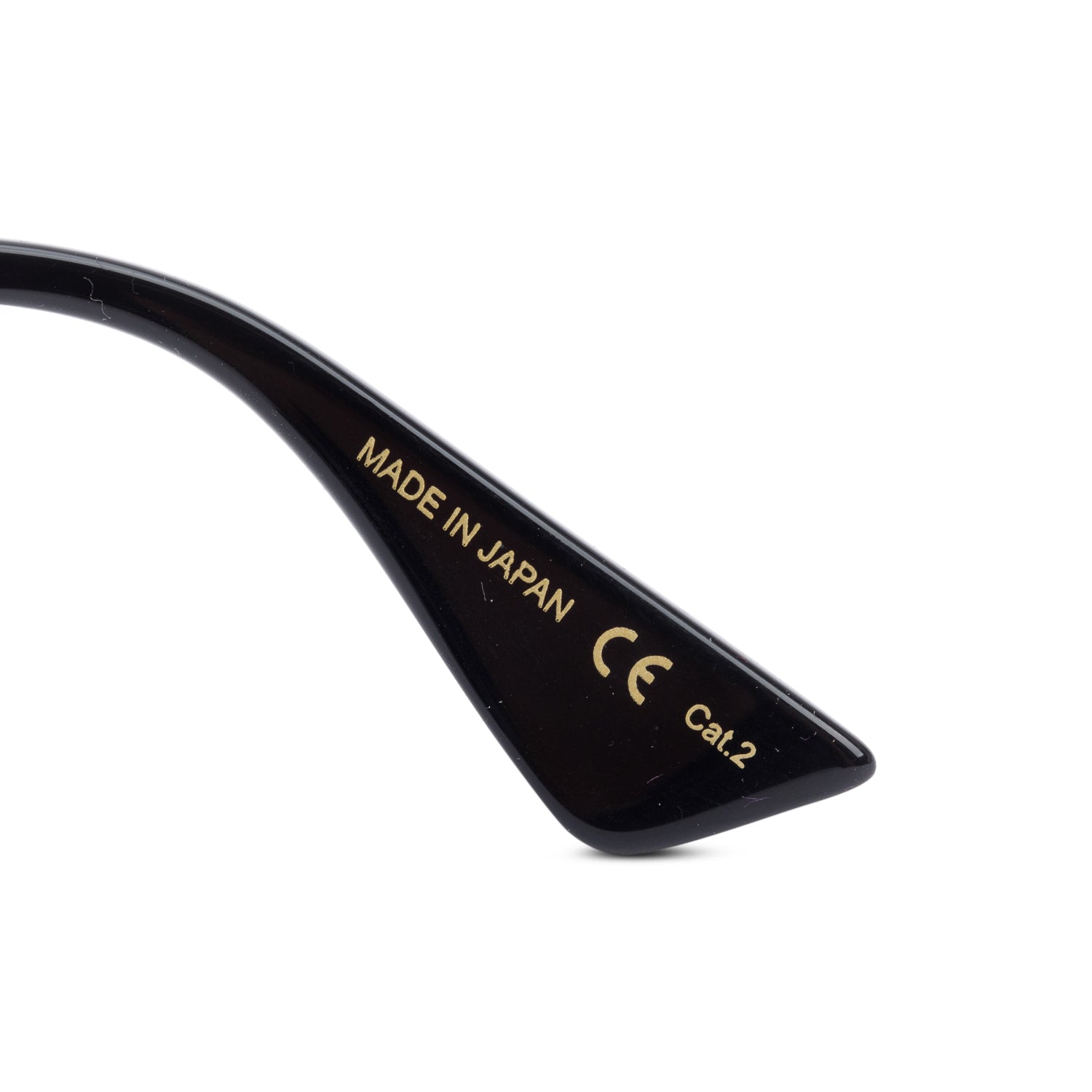 Gucci GG0606SK Gold Tone Black Acetate Cat-Eye Sunglasses w/ Case