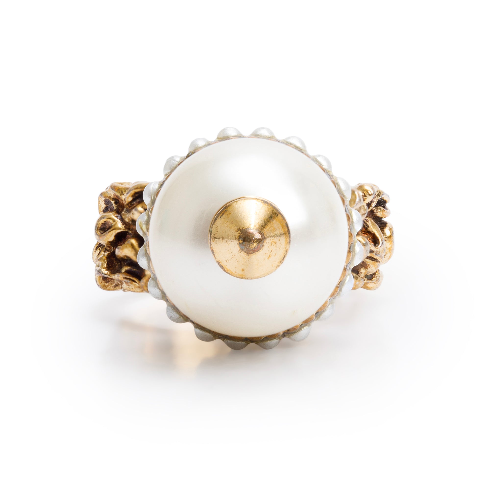 Gucci Gold Tone Metal Faux Pearl Ring, Size 13 6.5