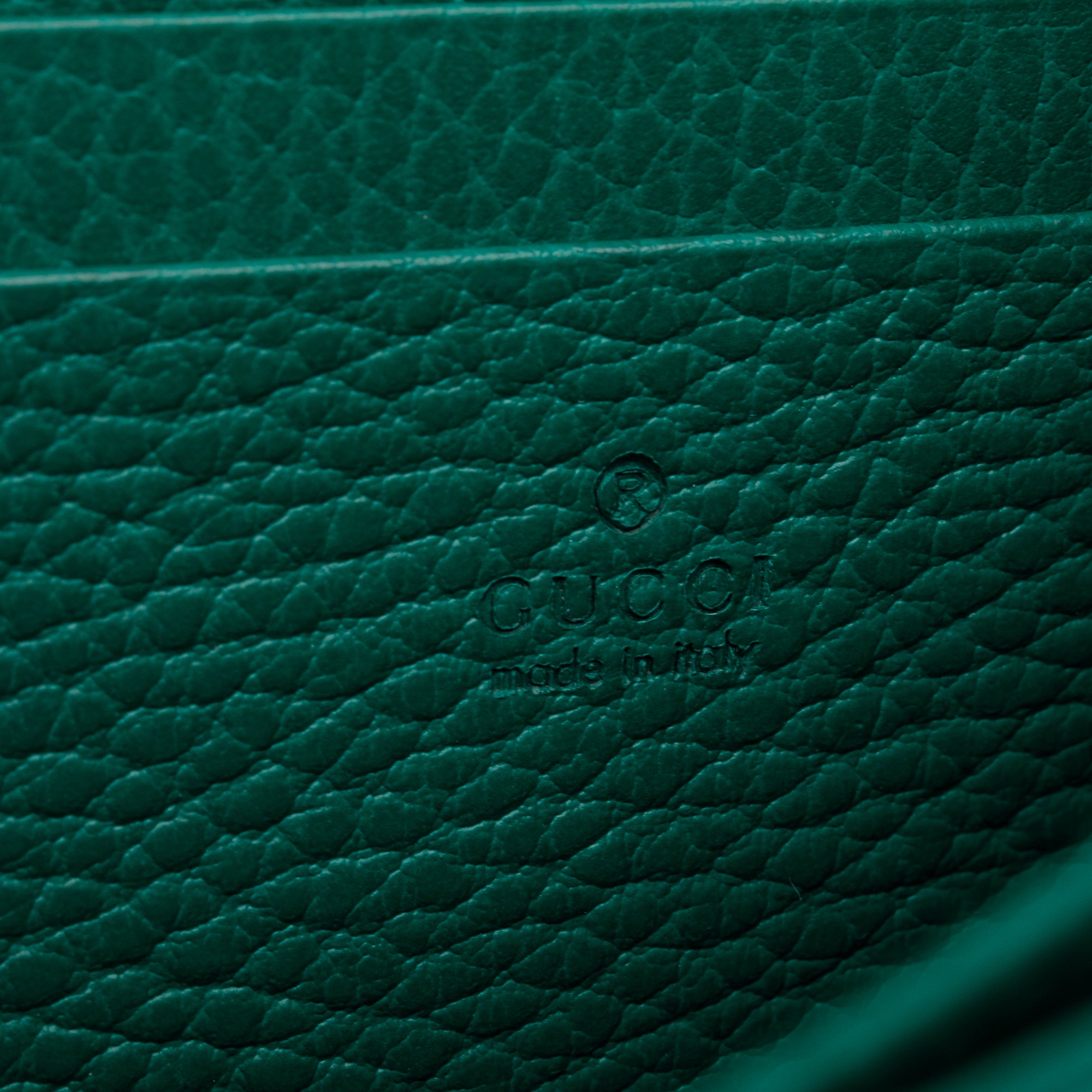 Gucci Green Leather Dionysus Mini Chain Wallet