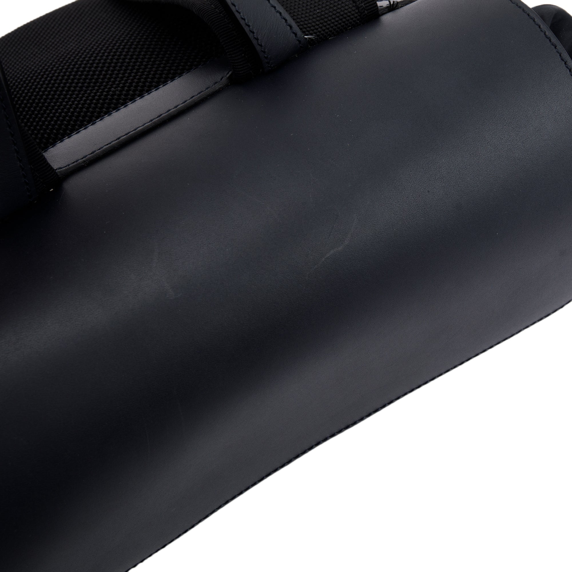 Gucci Medium GG Supreme Blooms Backpack