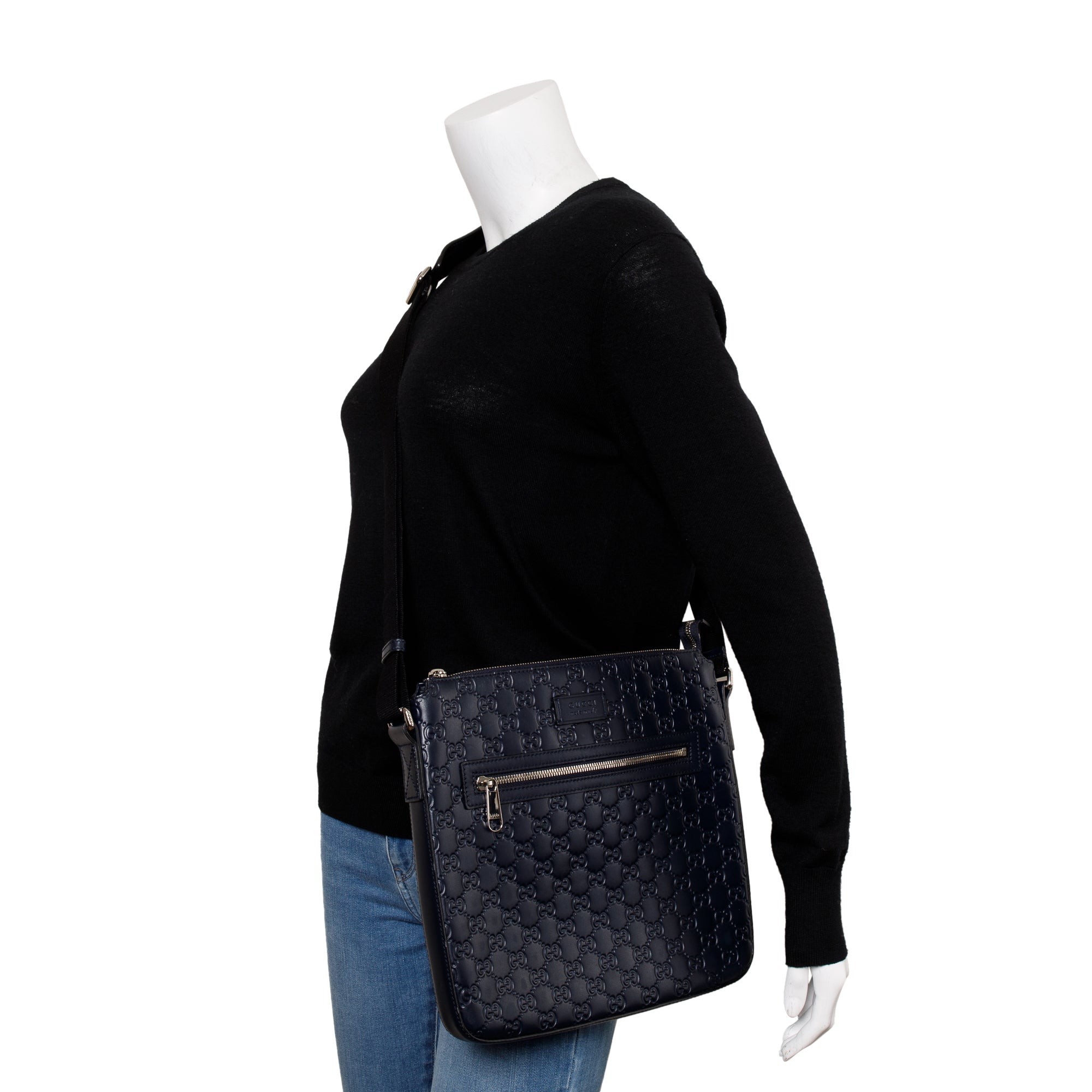 Gucci Navy GG Signature Leather Medium Messenger Bag