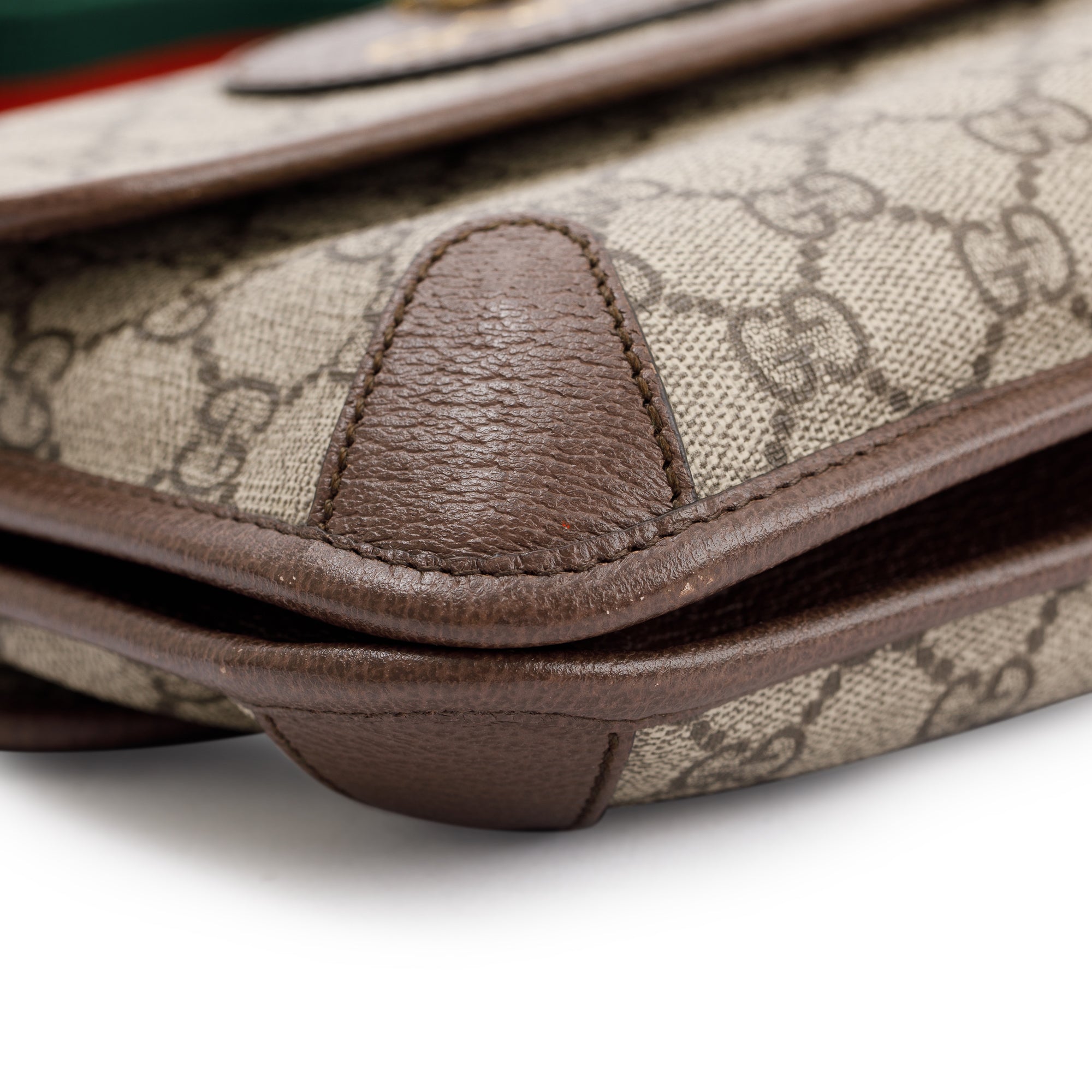 Gucci Neo Vintage GG Supreme Small Messenger Bag