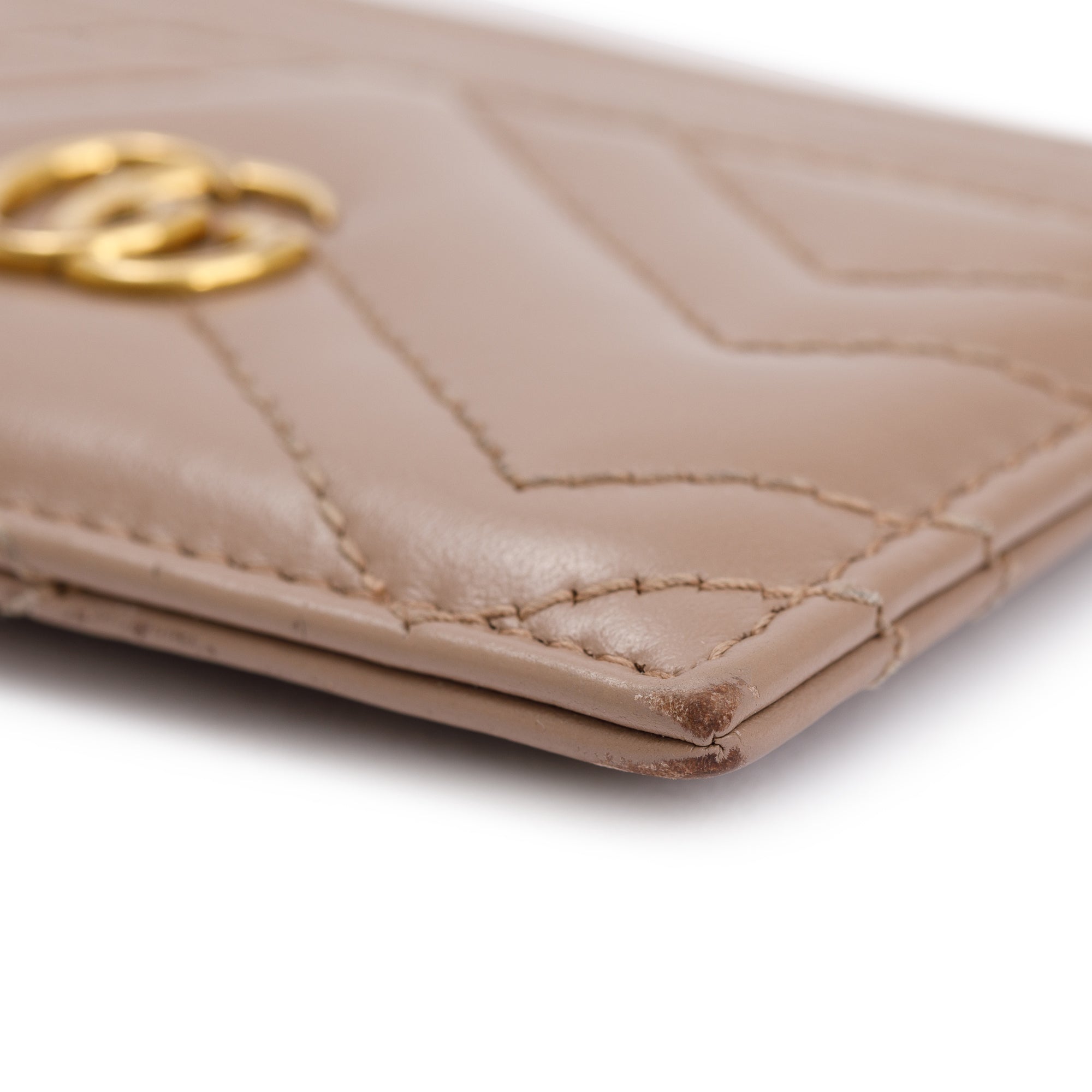 Gucci Neutral Calfskin Leather GG Marmont Card Holder w/ Box