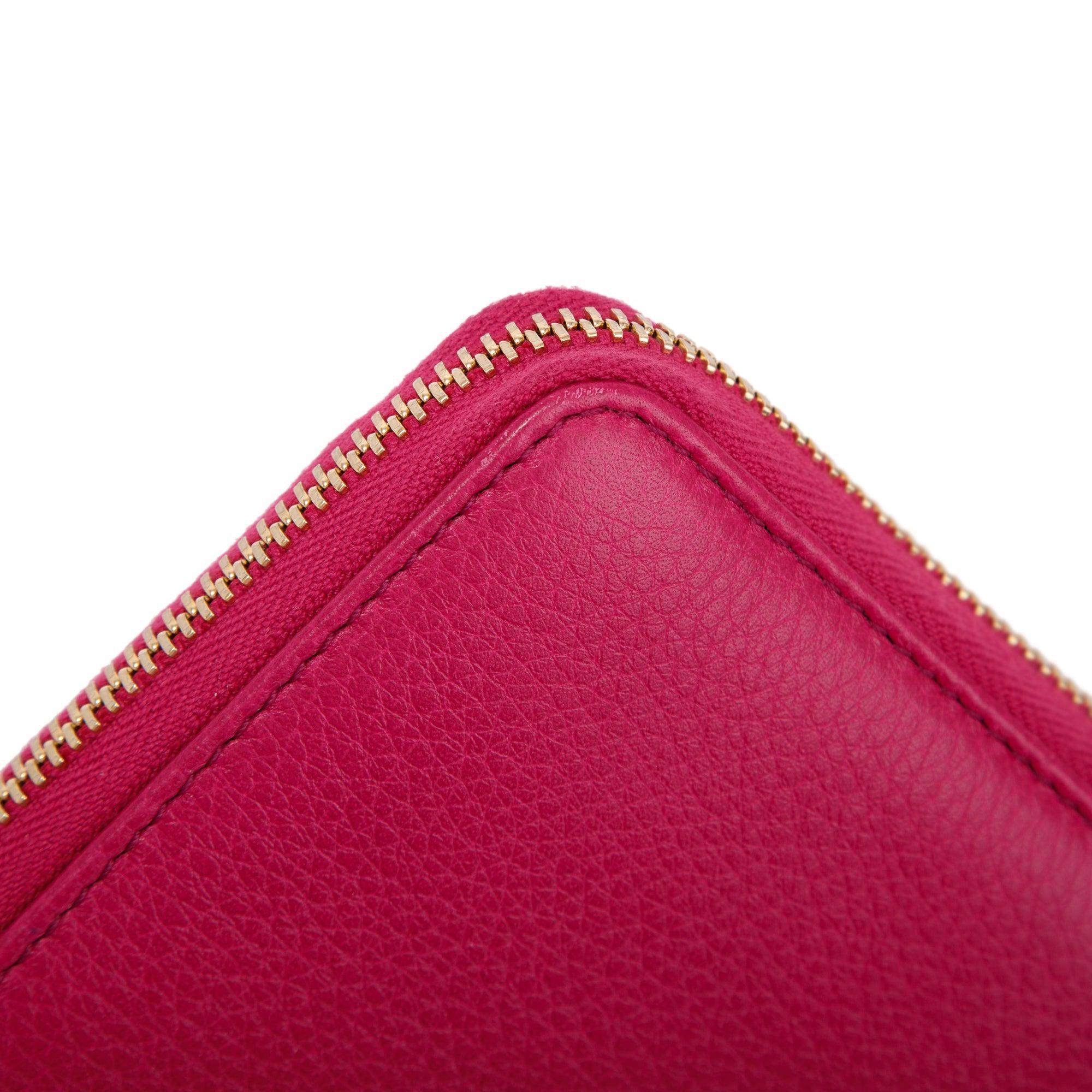 Gucci Soho Zip-Around Organizer Wallet