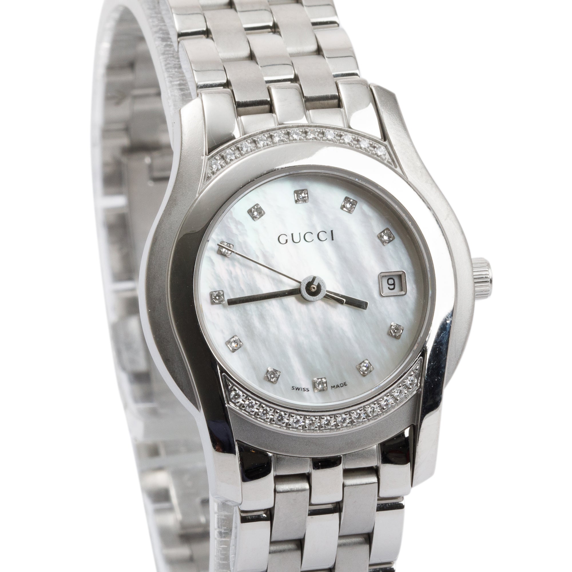 Gucci Stainless Steel 5500 Series Diamond Bezel & Dial 27 MM Watch