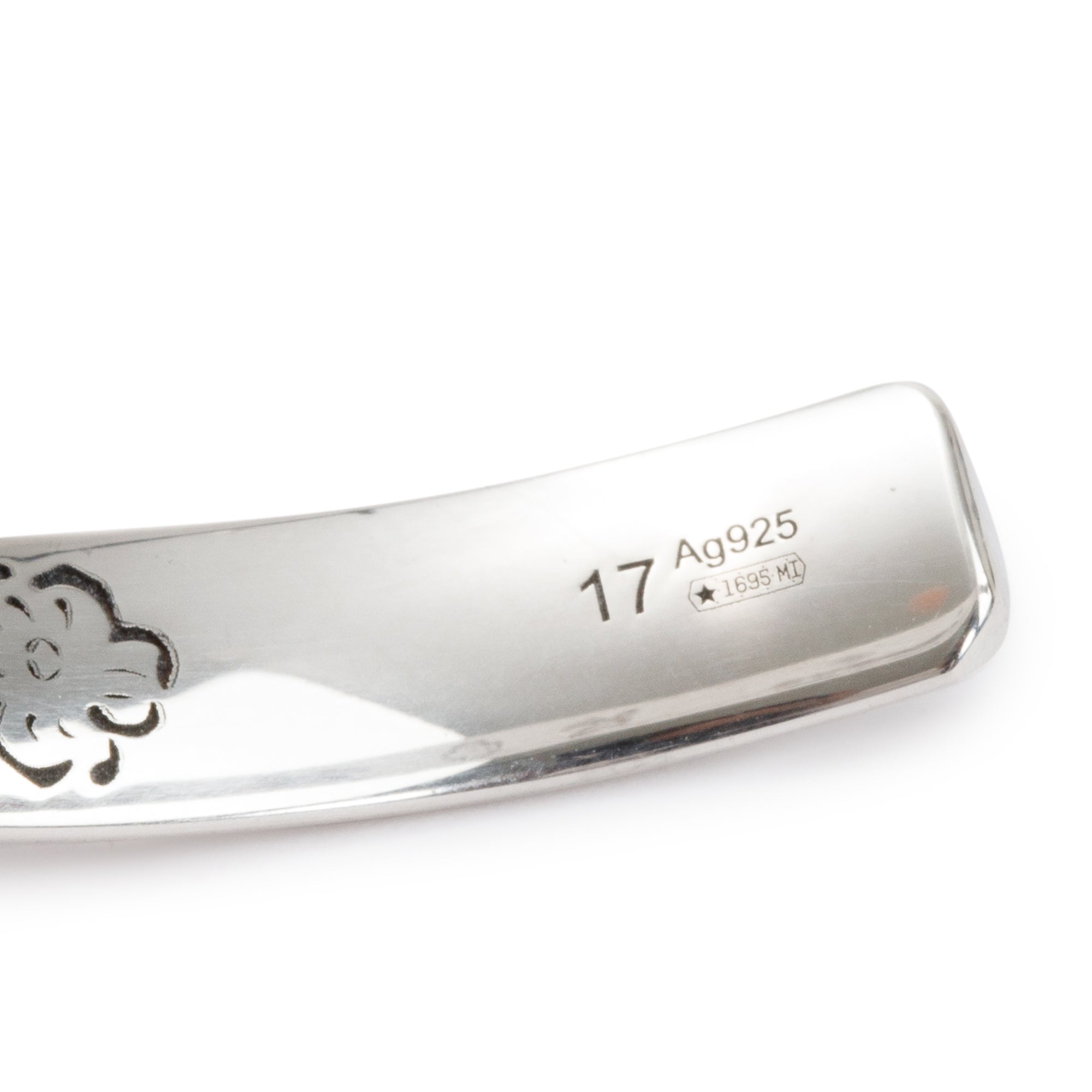 Gucci Sterling Silver Blind For Love Cuff Bracelet