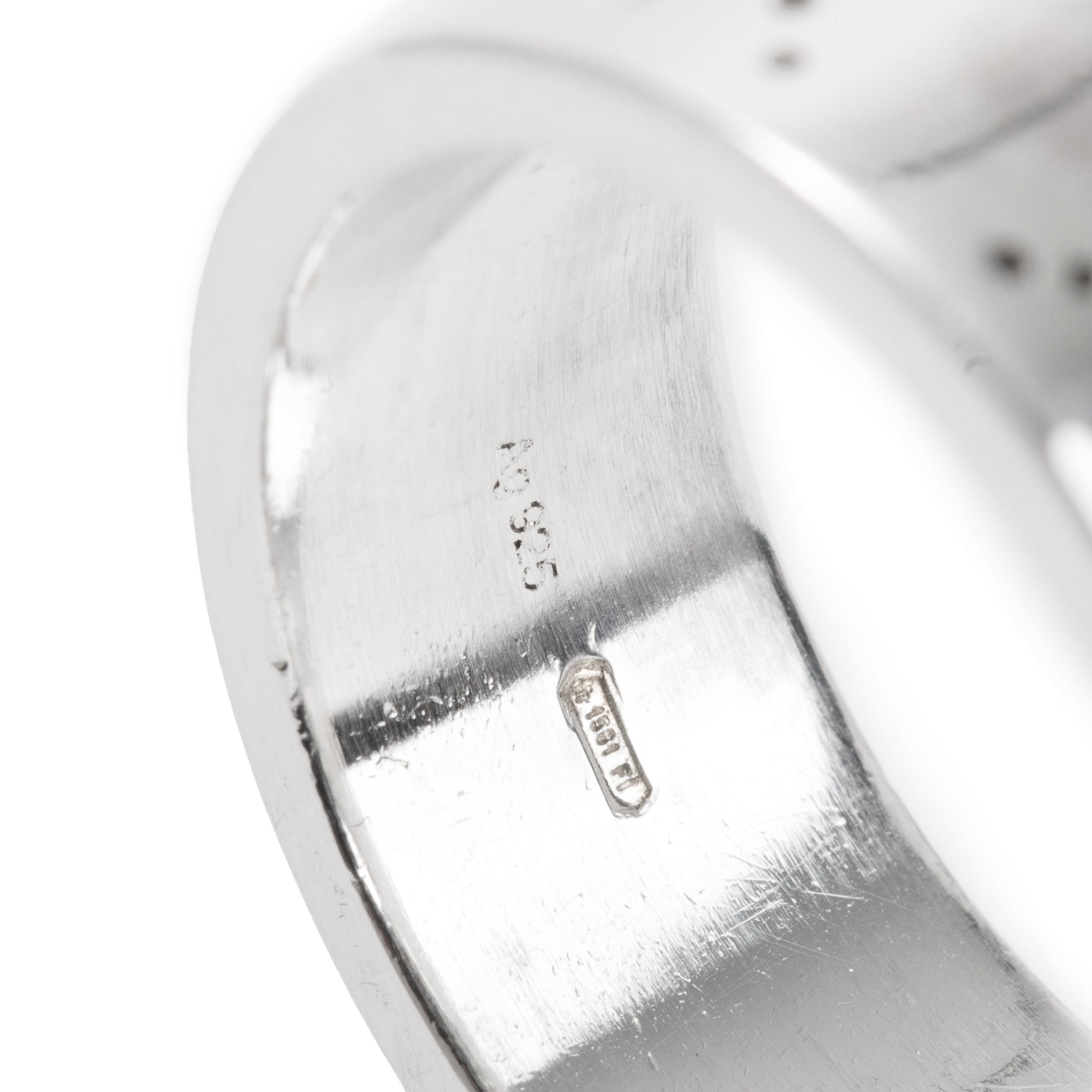 Gucci Sterling Silver Ghost Ring, Size 19 8.75