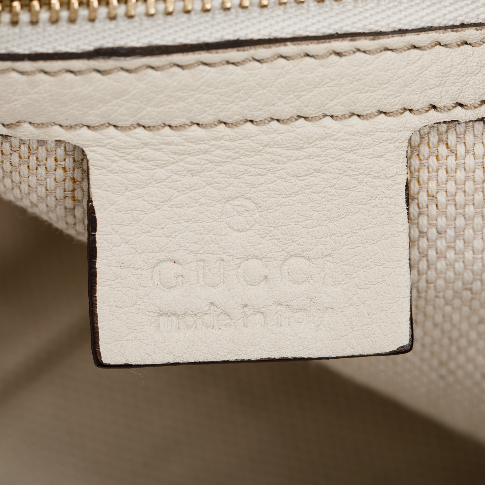 Gucci White Calfskin Leather Medium Soho Hobo Bag