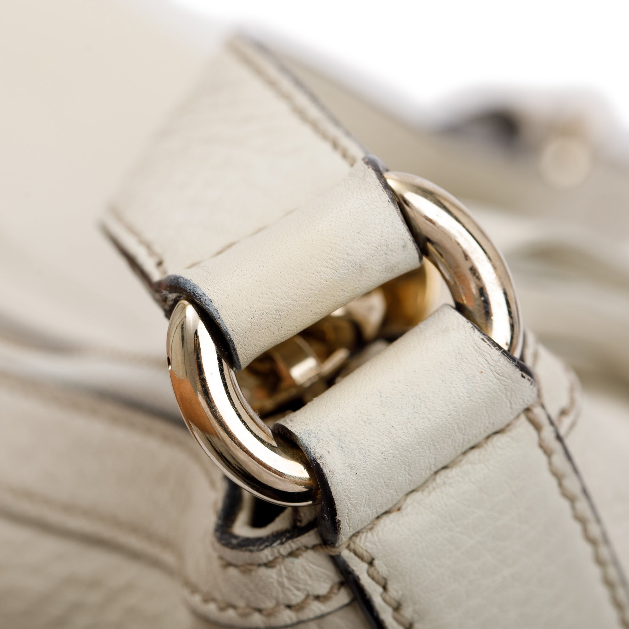 Gucci White Calfskin Leather Medium Soho Hobo Bag