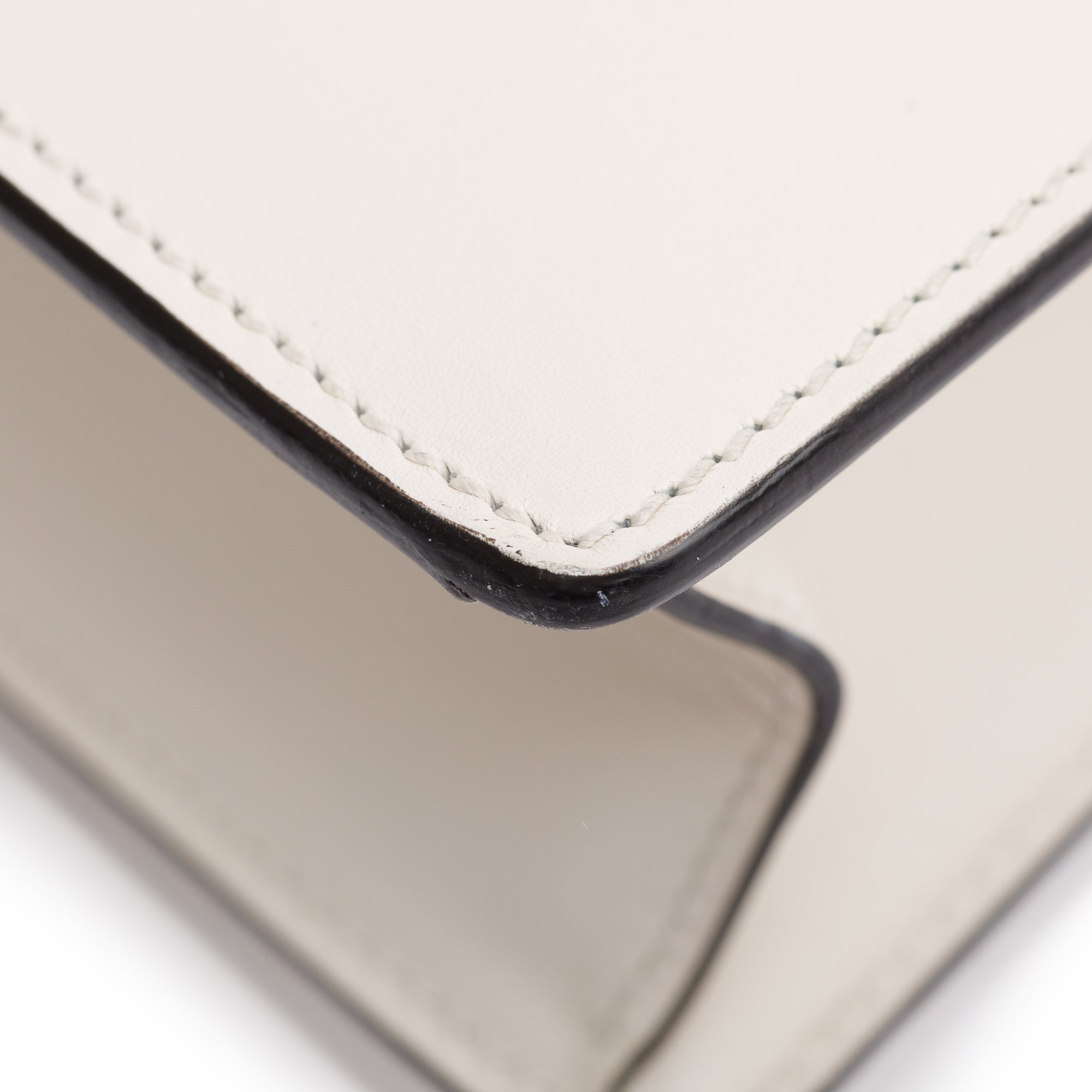 Gucci White Calfskin Leather Small Sylvie Handle Bag w/ Strap