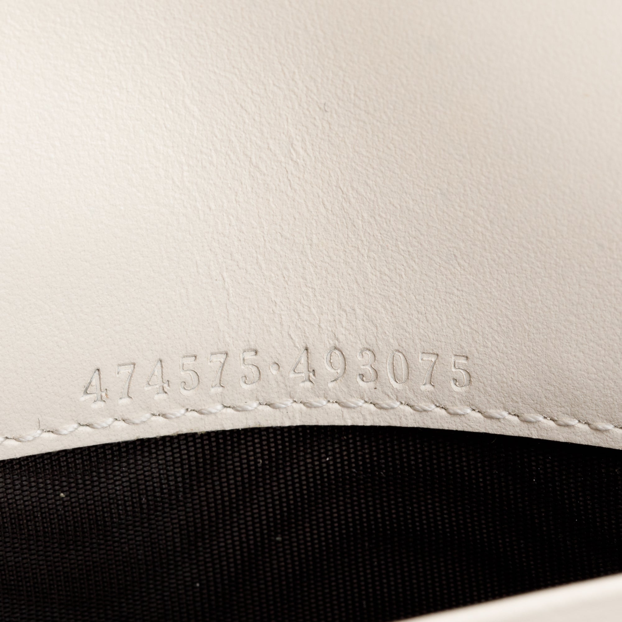 Gucci White GG Marmont Matelasse Leather Mini Chain Wallet w/ Box