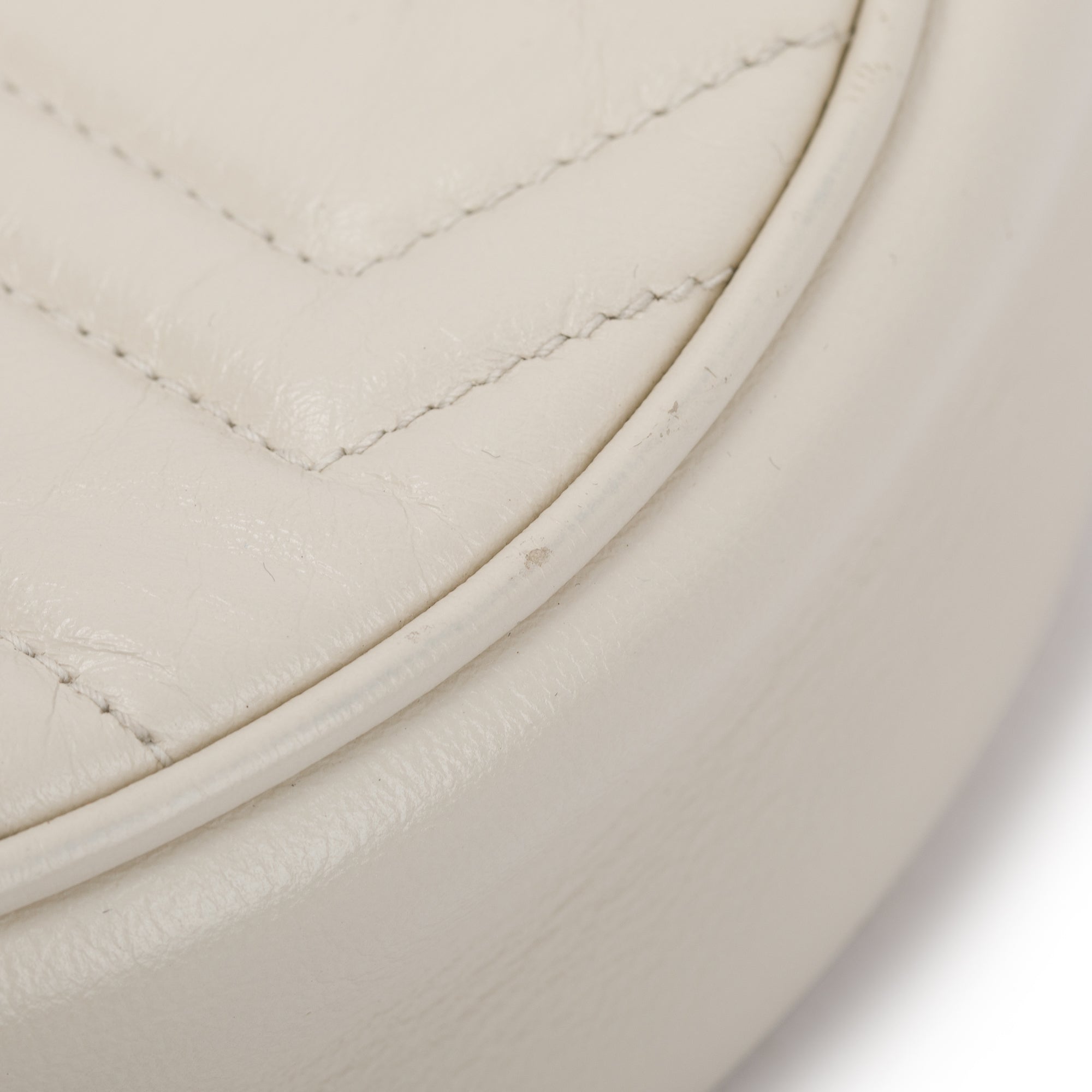 Gucci White GG Marmont Matelasse Leather Mini Round Shoulder Bag
