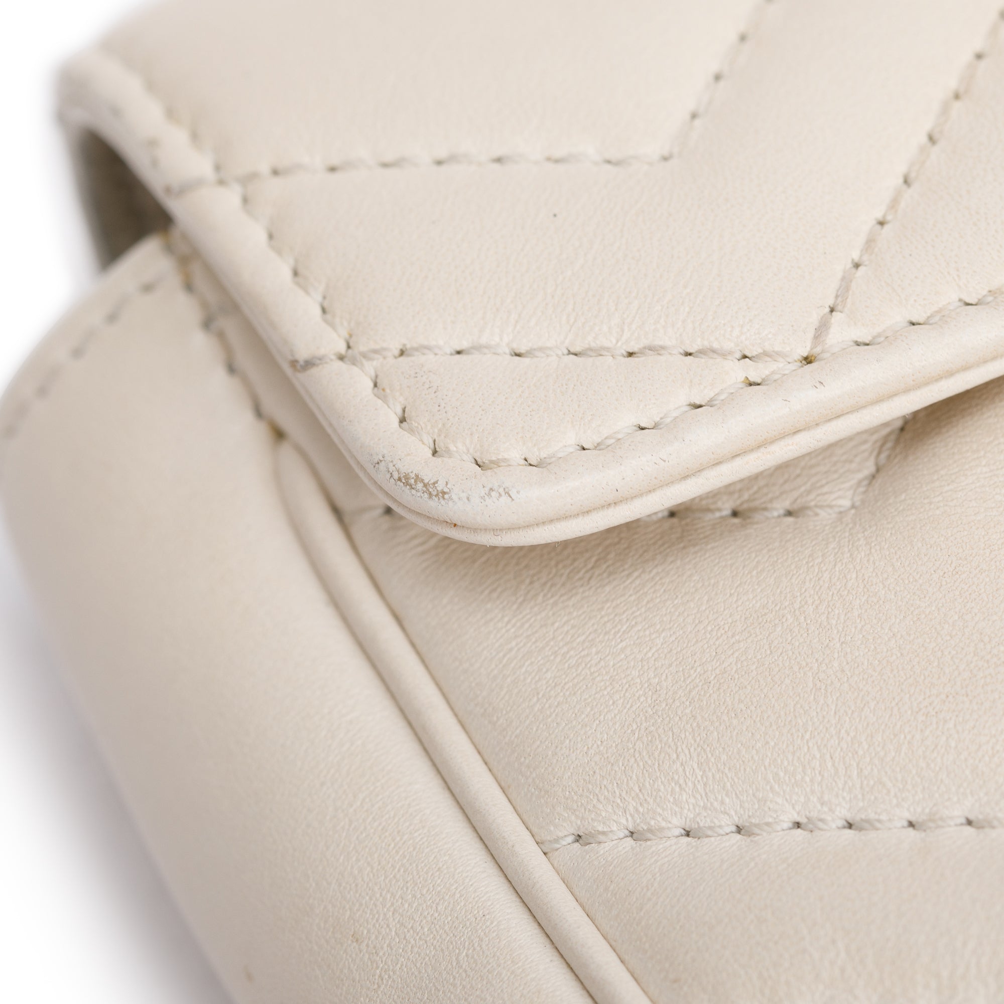 Gucci White GG Marmont Matelasse Leather Super Mini Bag
