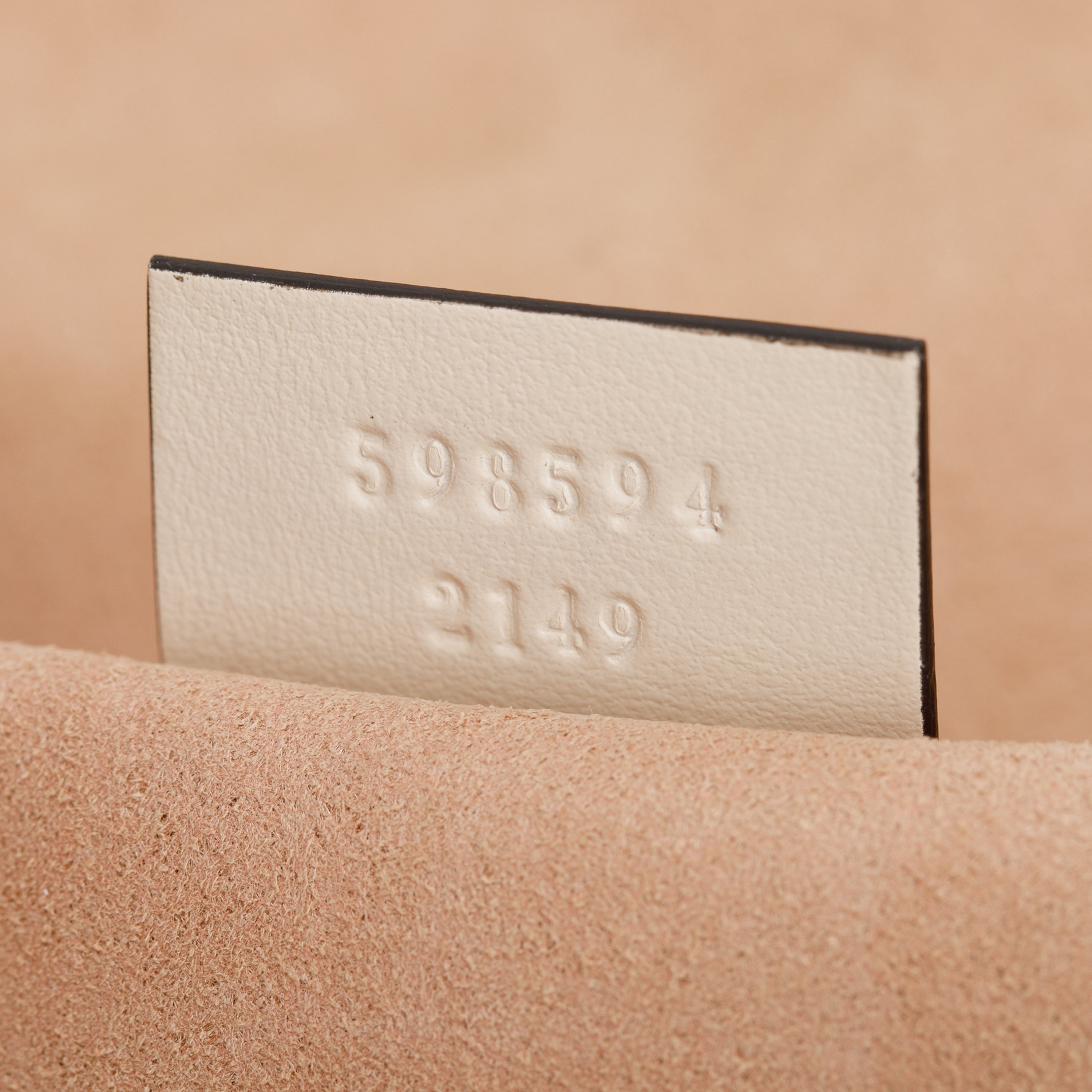 Gucci White GG Marmont Matelasse Mini Round Backpack