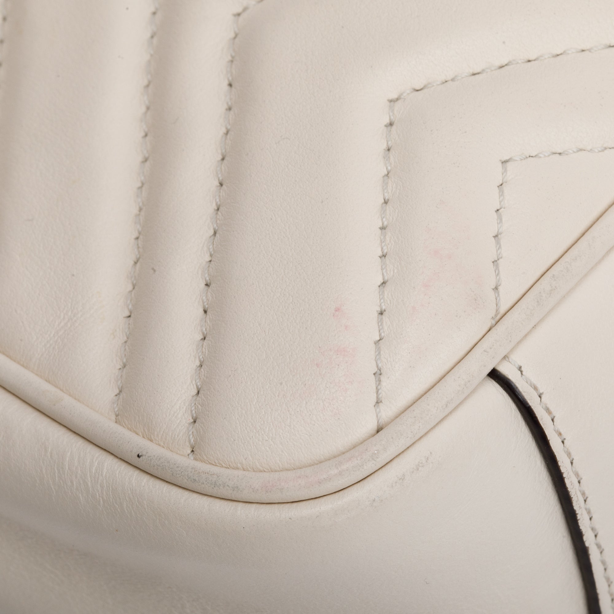 Gucci White GG Marmont Matelasse Mini Shoulder Bag