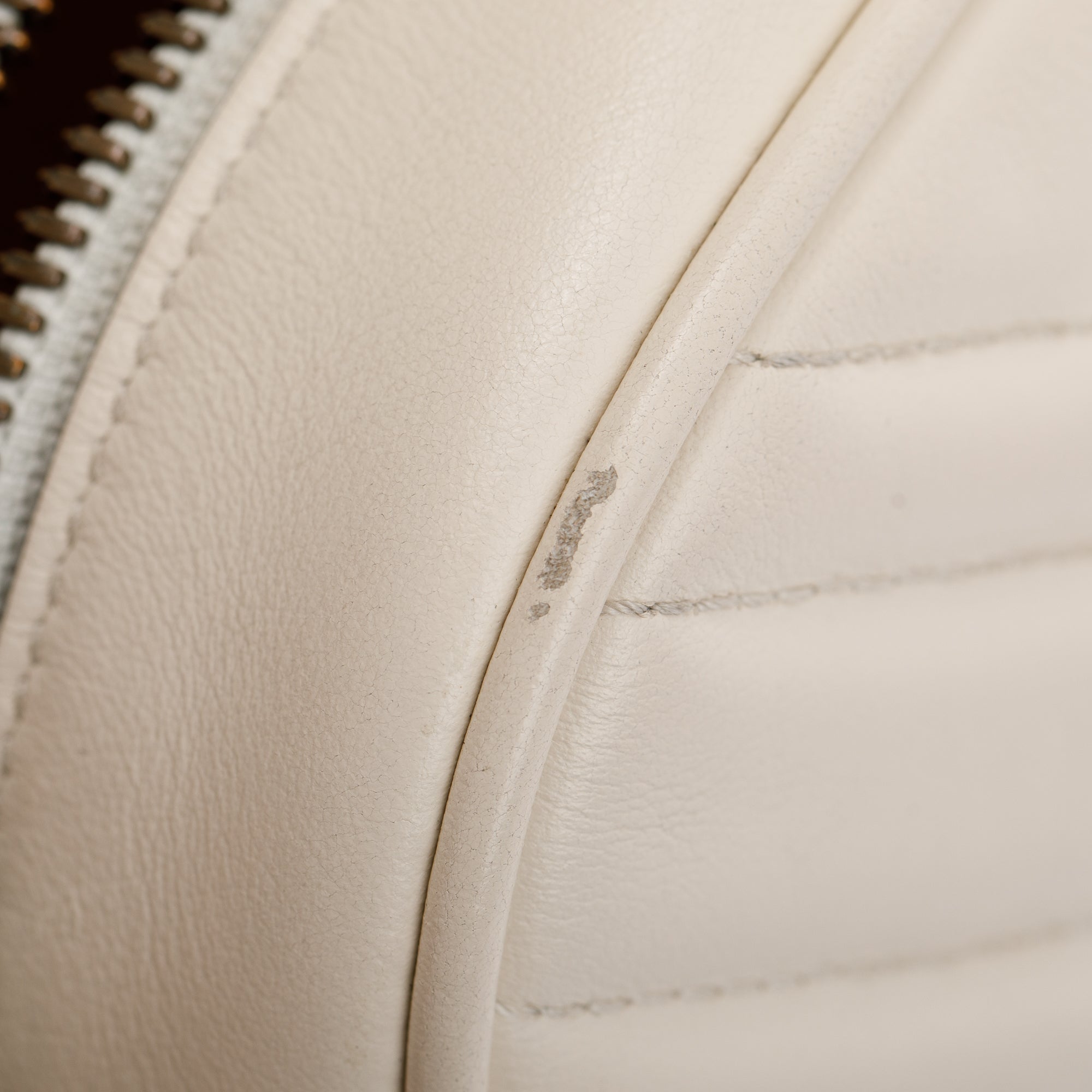 Gucci White GG Marmont Matelasse Small Shoulder Bag w/ Box