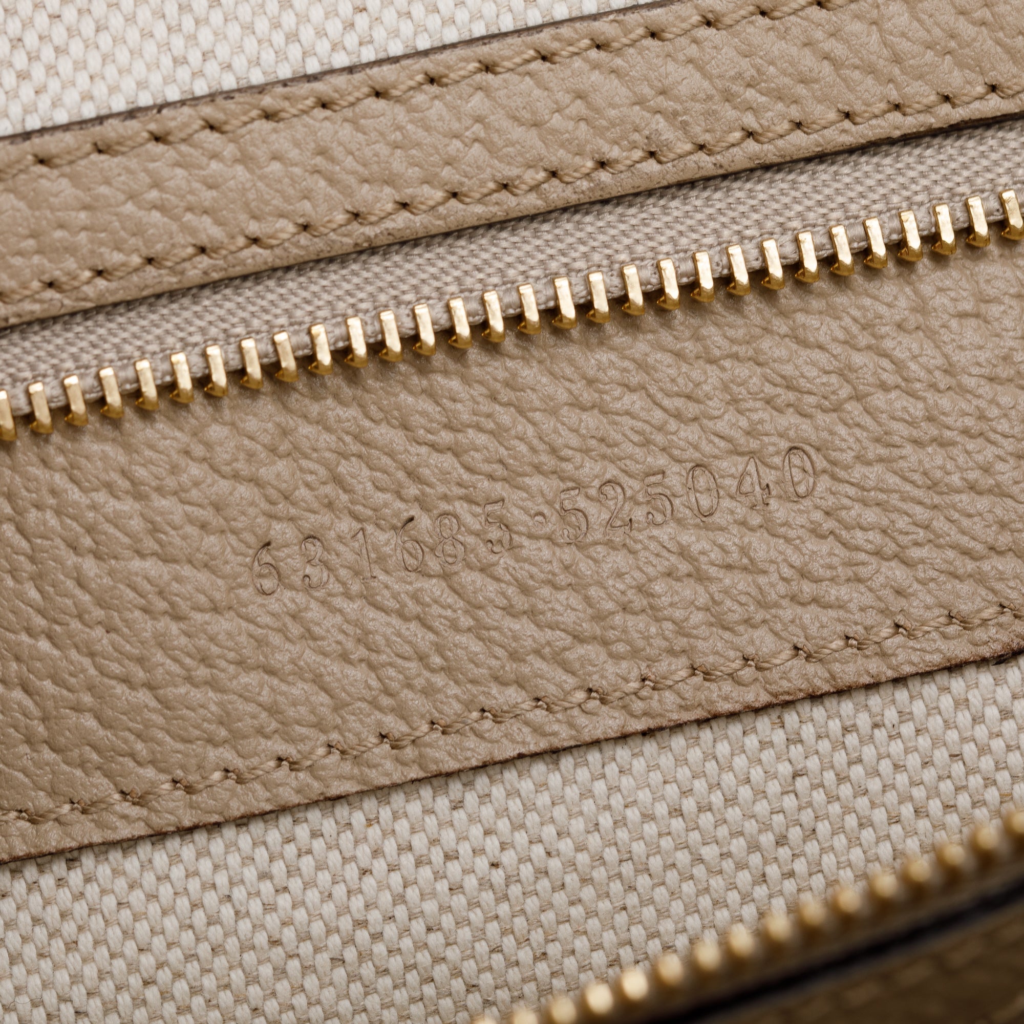 Gucci White GG Supreme Web Ophidia GG Medium Tote