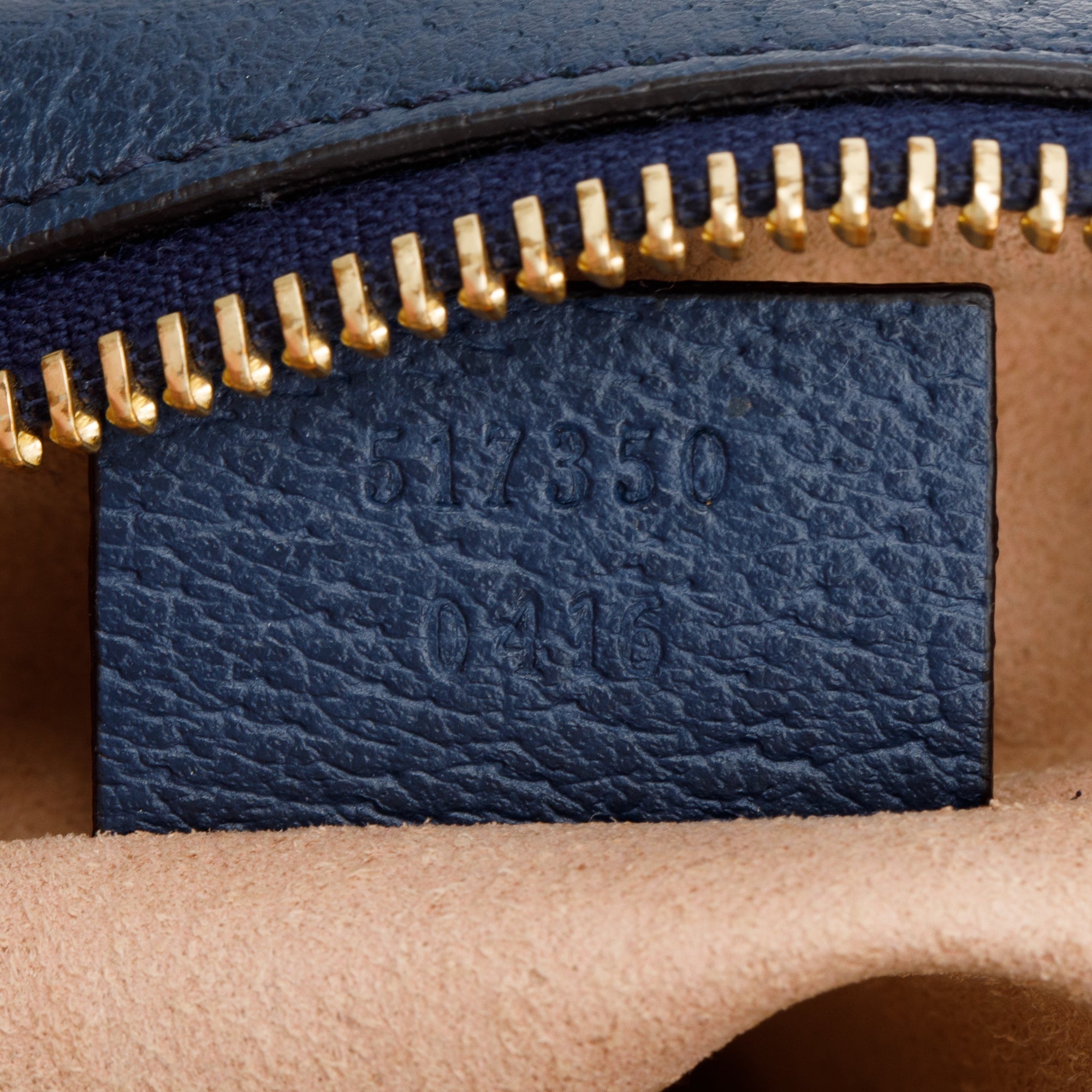 Gucci White Textured Dollar Calfskin Leather Mini Ophidia Crossbody Bag