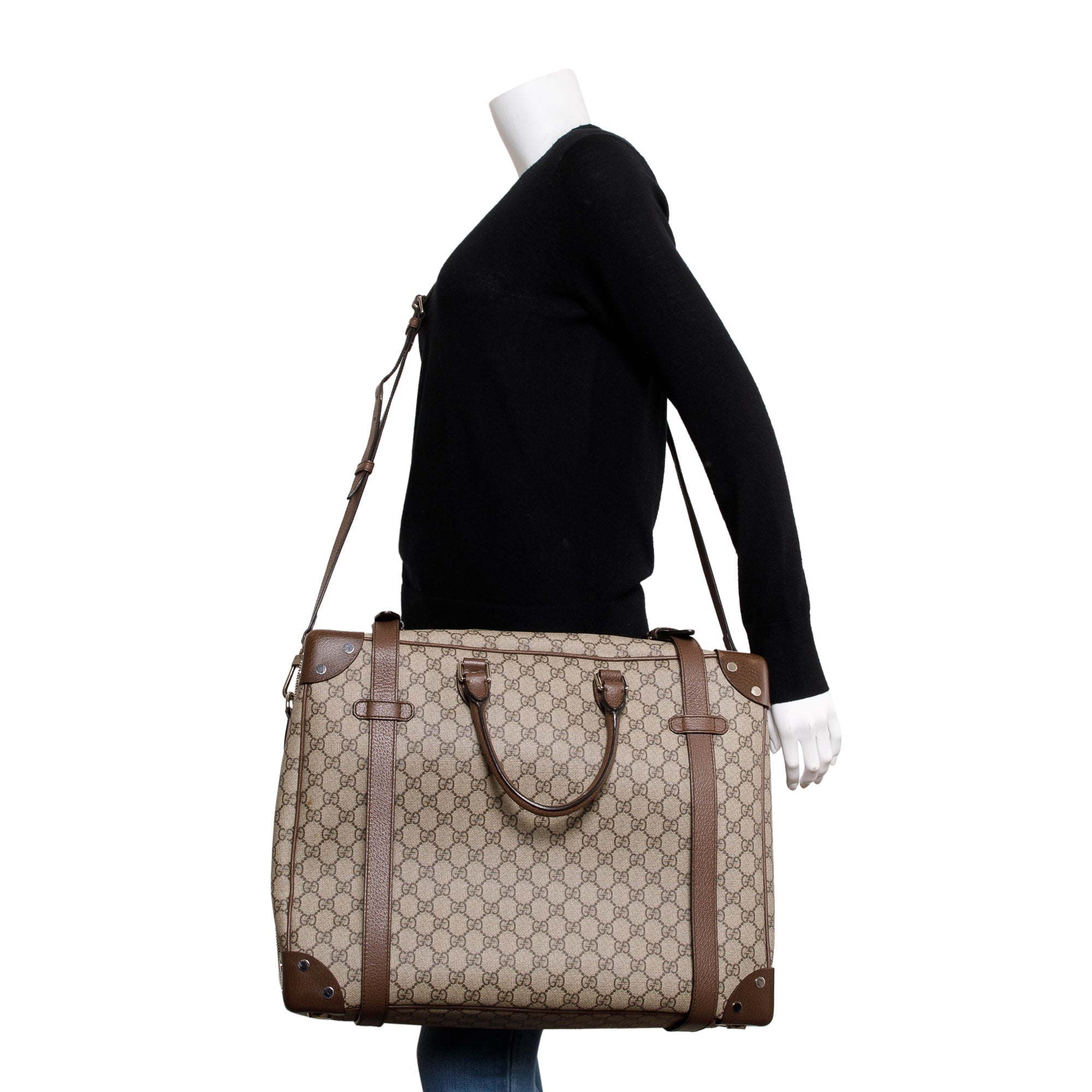 Gucci x Globe Trotter GG Supreme Briefcase w/ Strap