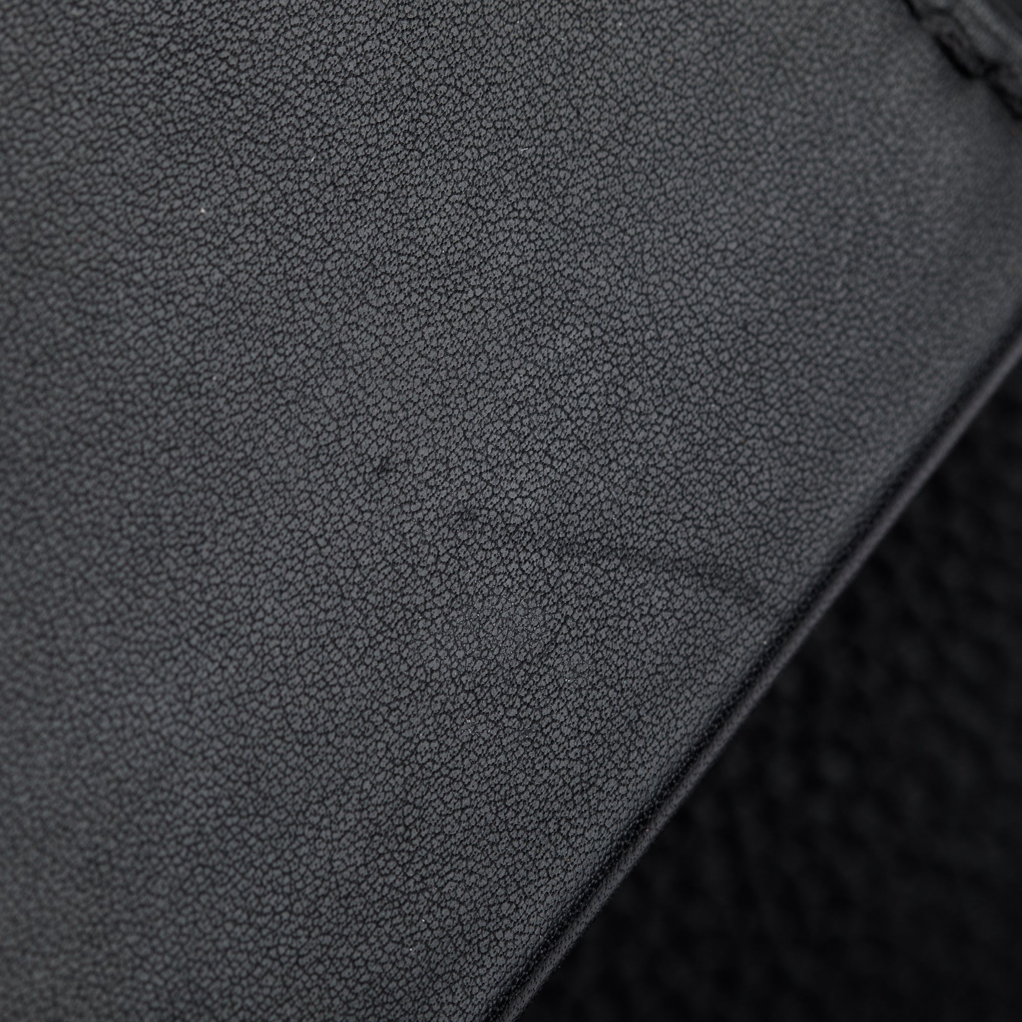 Hermes 2020 Black Noir Togo & Swift Leather 24/24 29 w/ Strap & Box