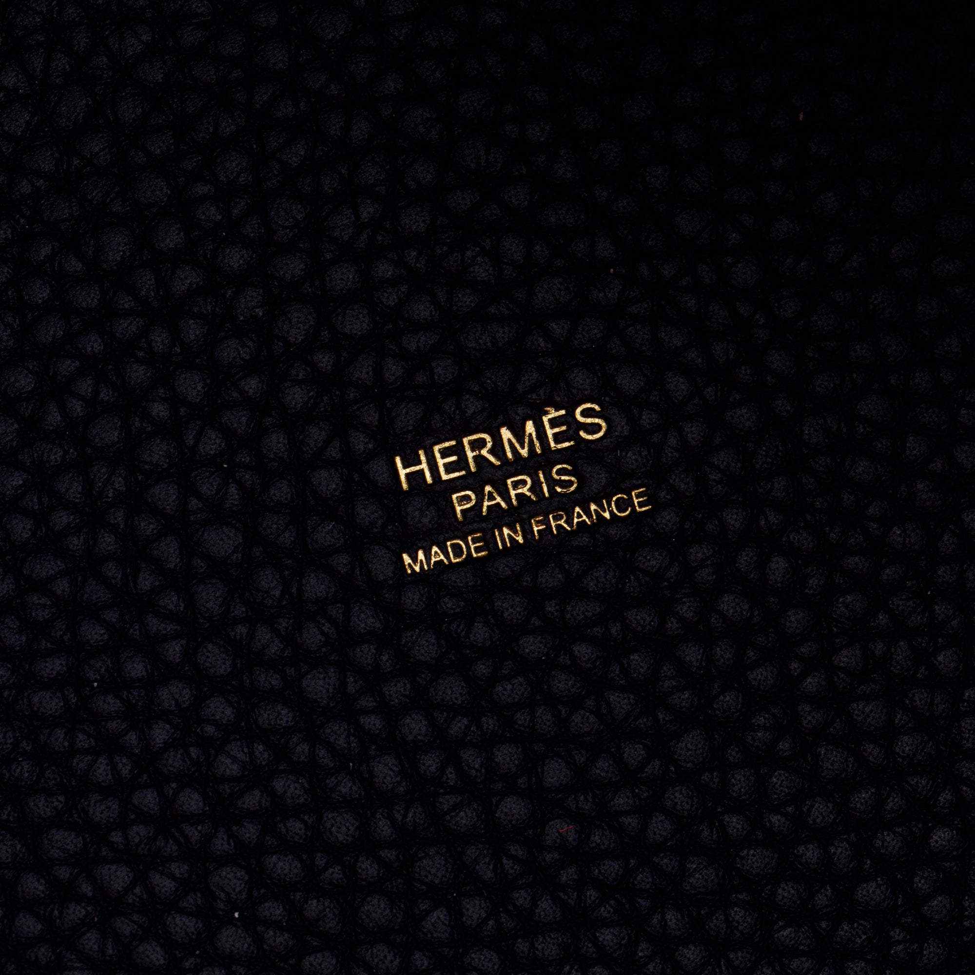 Hermes 2020 Rose Extreme/Blue Nuit Bicolor Taurillon Clemence Picotin Lock 18 w/ Box