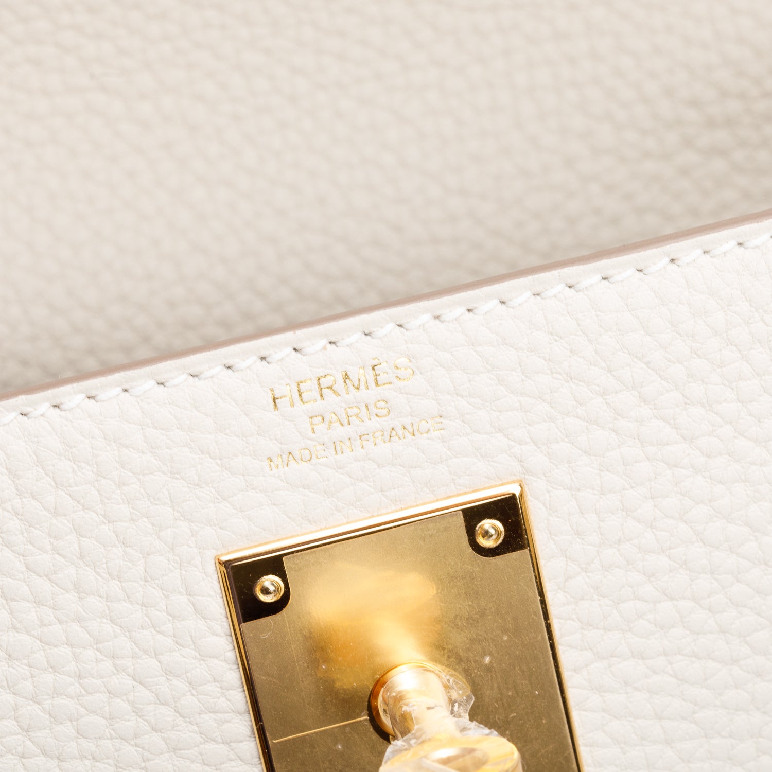 Hermes 2023 Craie Veau Togo Kelly II Retourne 28 w/ Strap & Box