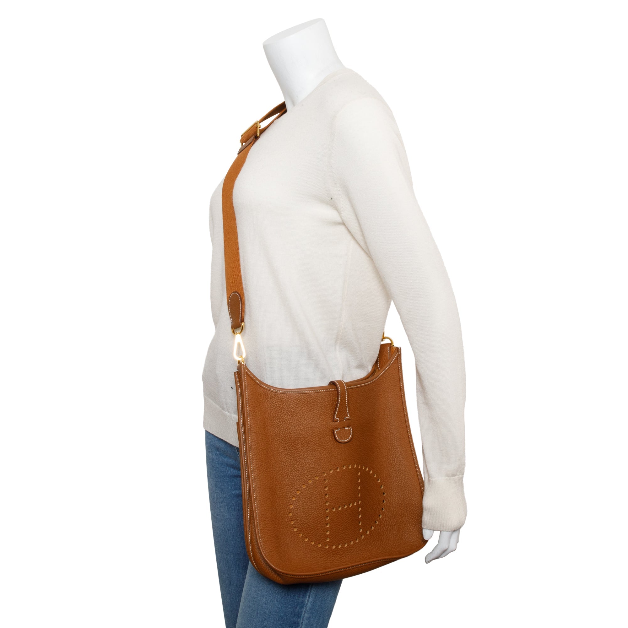 Hermes 2023 Gold Taurillon Clemence Evelyne Poche III 29 Bag w/ Box