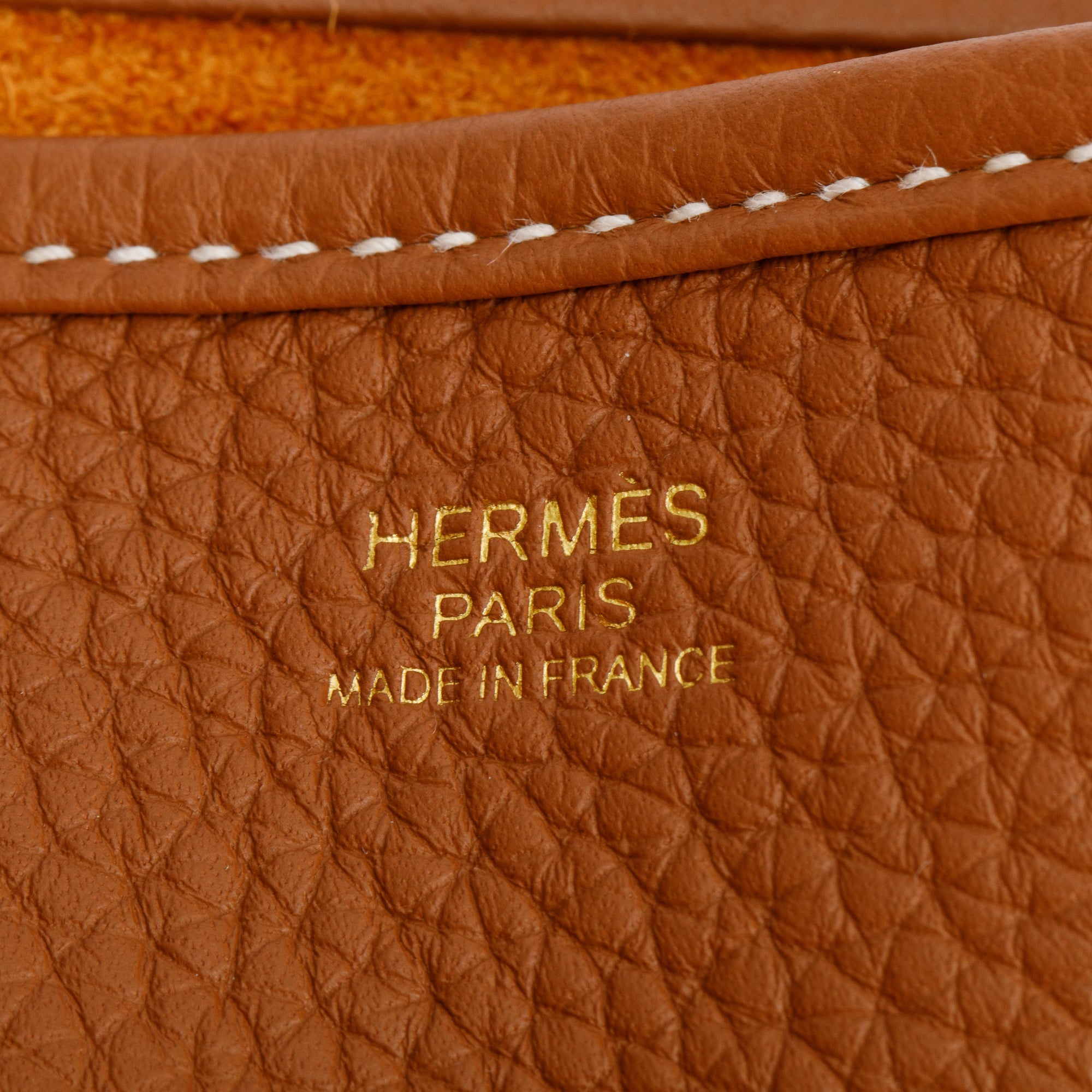 Hermes 2023 Gold Taurillon Clemence Evelyne Poche III 29 Bag w/ Box