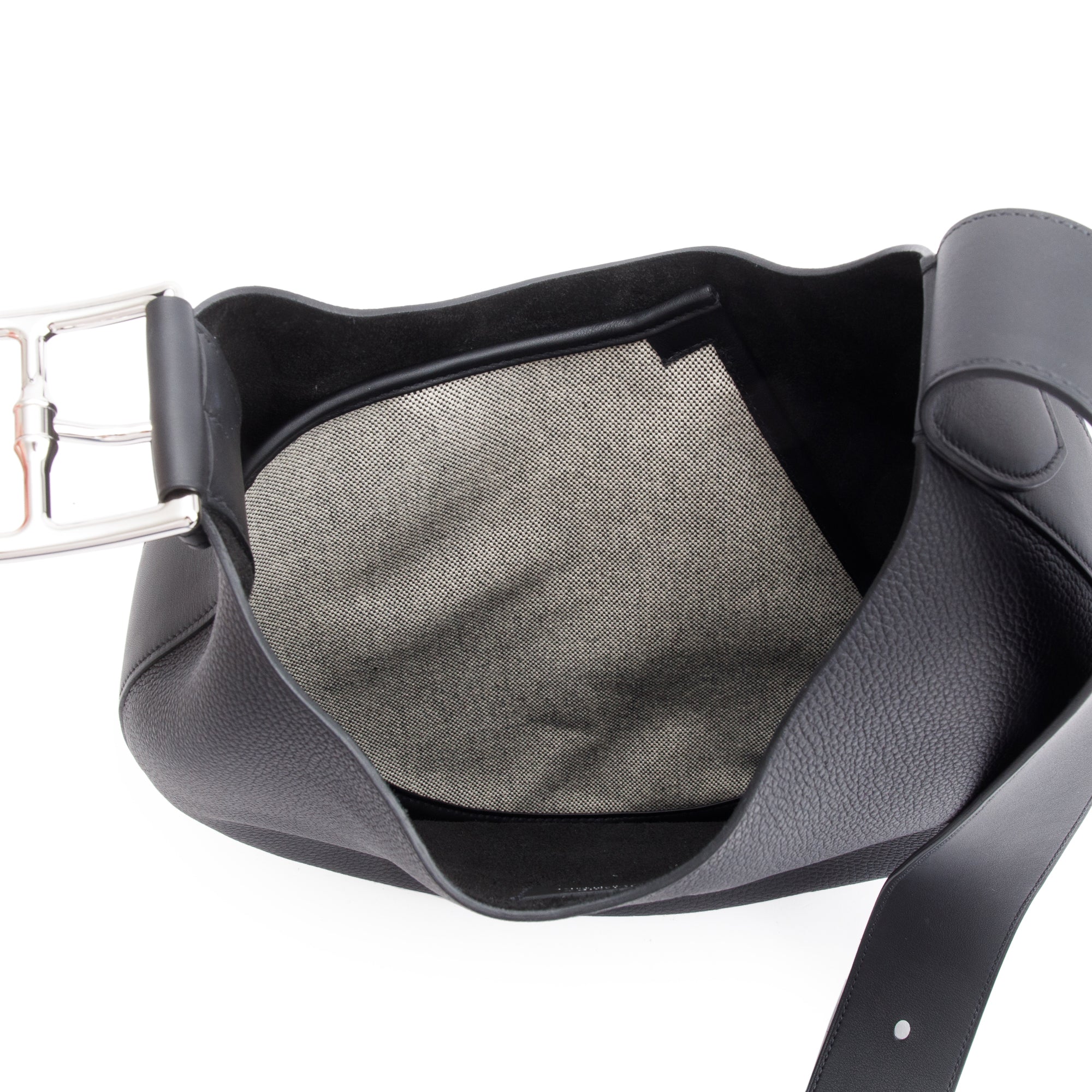 Hermes 2023 Noir Taurillon Maurice Swift Arcon Bag w/ Box