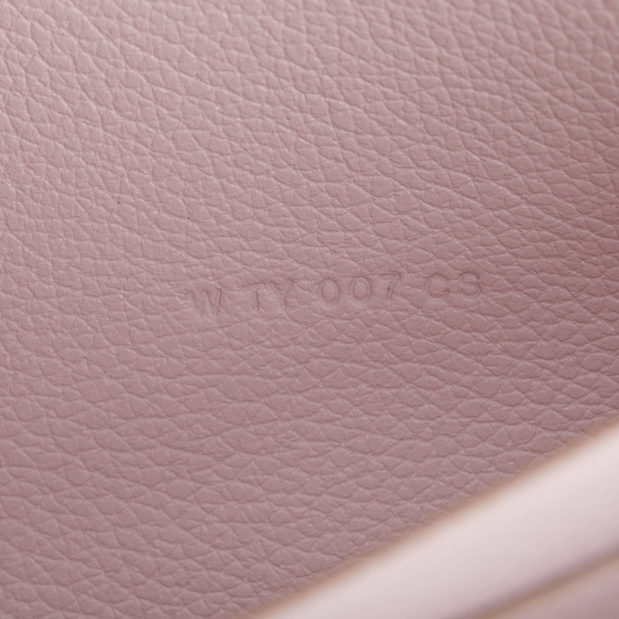 Hermes 2024 Mauve Pale Veau Evercolor Leather Constance to Go w/ Strap & Box