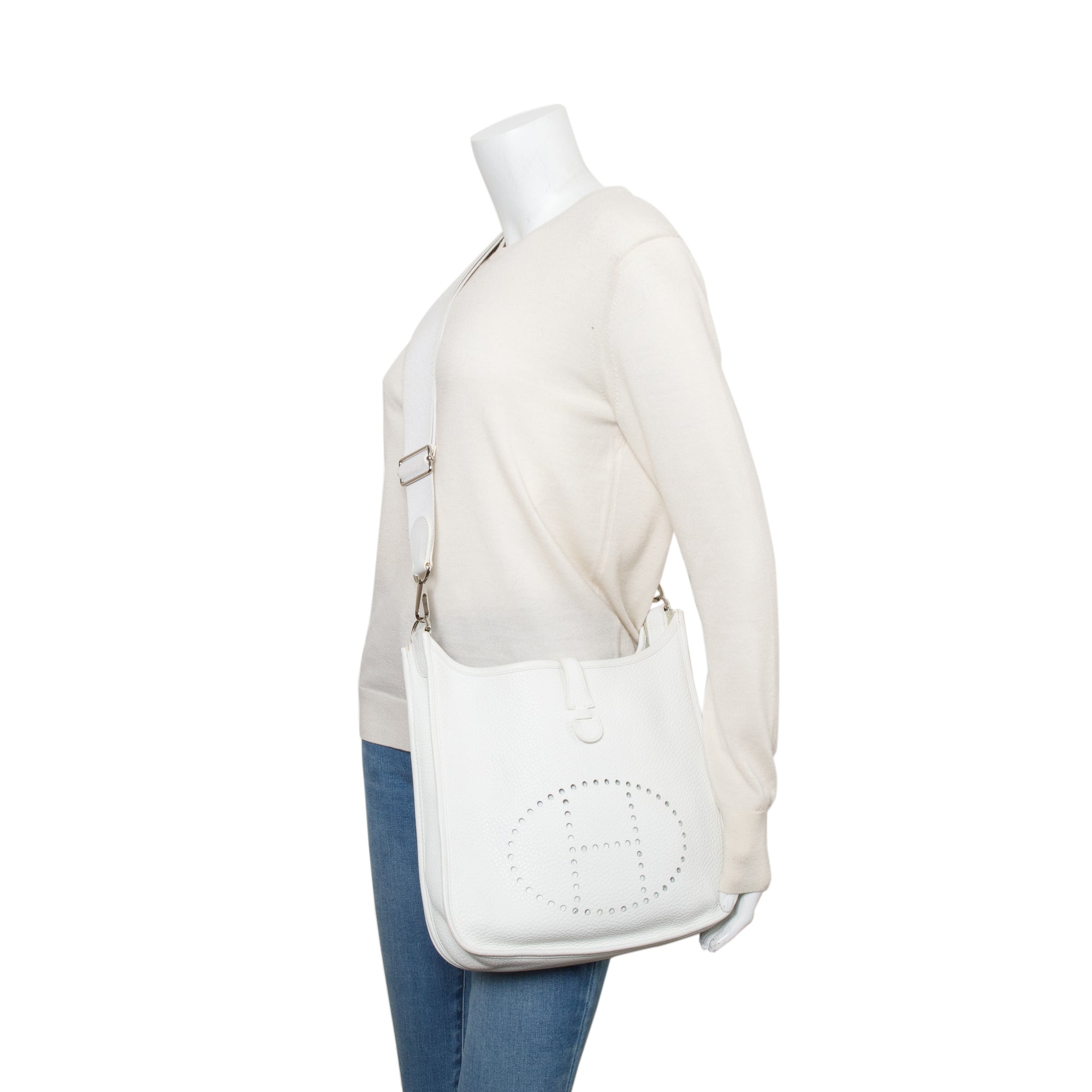 Hermes Blanc Taurillon Clemence Evelyne III 29 Bag