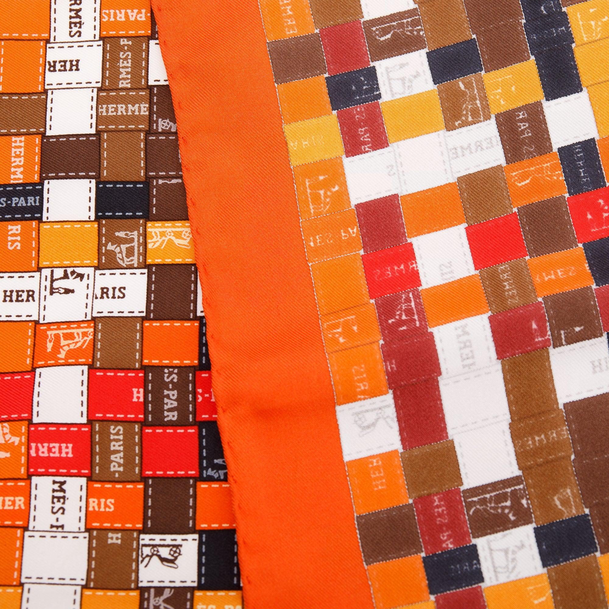 Hermes 'Bolduc Au Carre' Silk Scarf 90 w/ Box