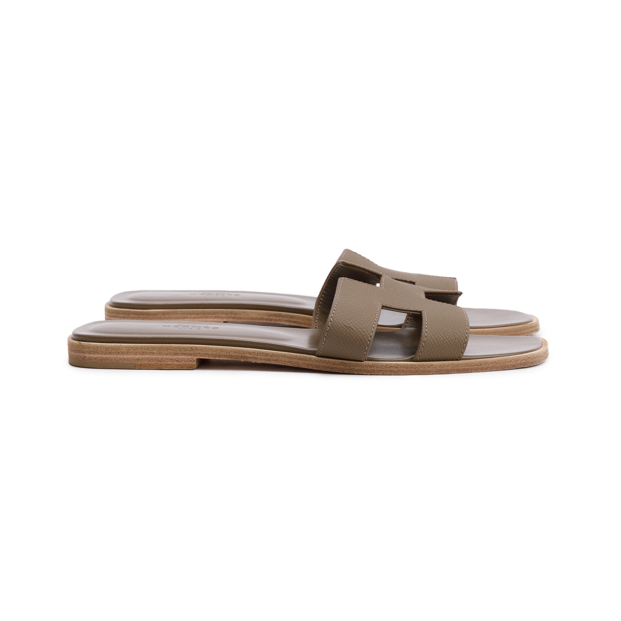 Hermes Etoupe Epsom Calfskin Oran Sandals, Size 38