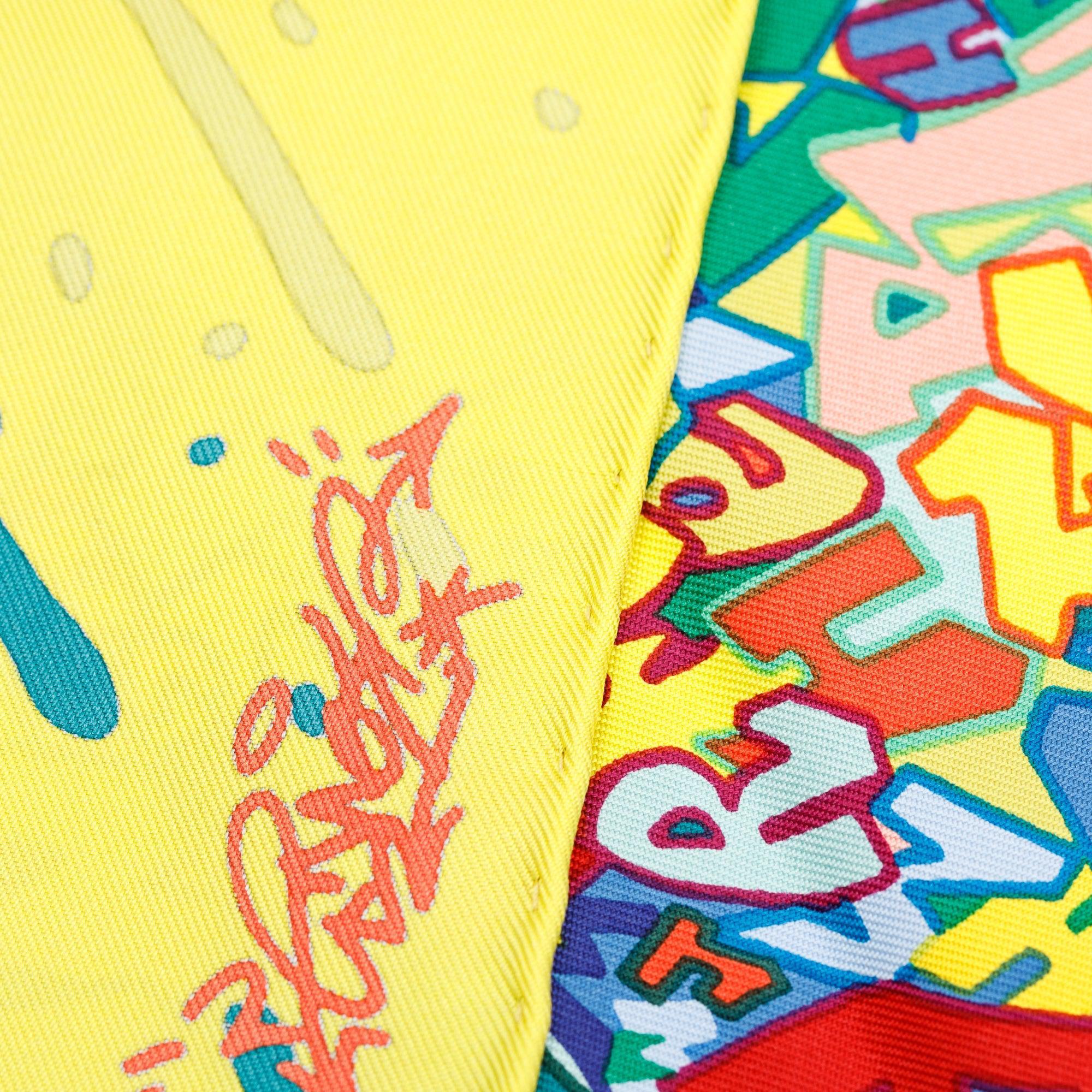 Hermes Jaune Acide Vert 'Gavroche Graff' Pocket Square Silk Scarf w/ Box