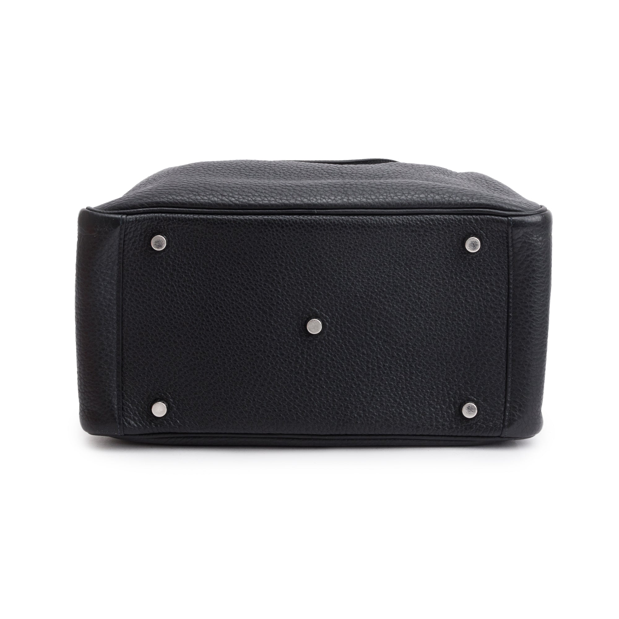 Hermes Noir Clemence Leather Lindy 30